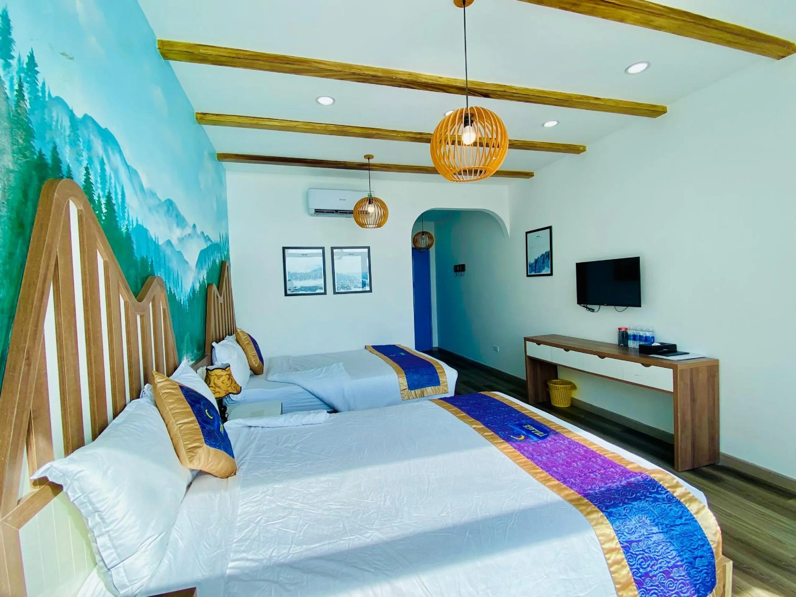 Bed in Chai Village Hotel