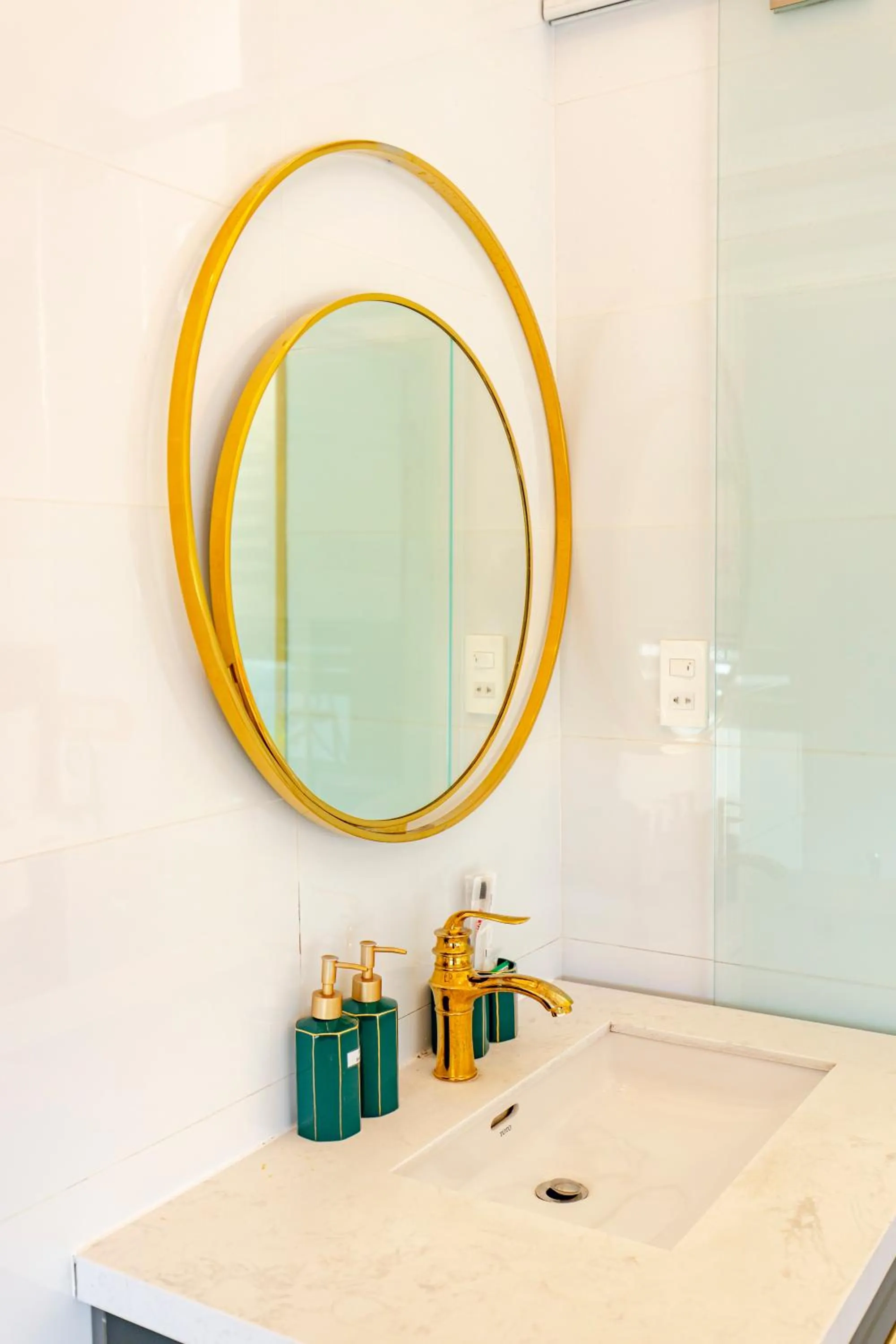 Bathroom in Dallas Hotel Dalat