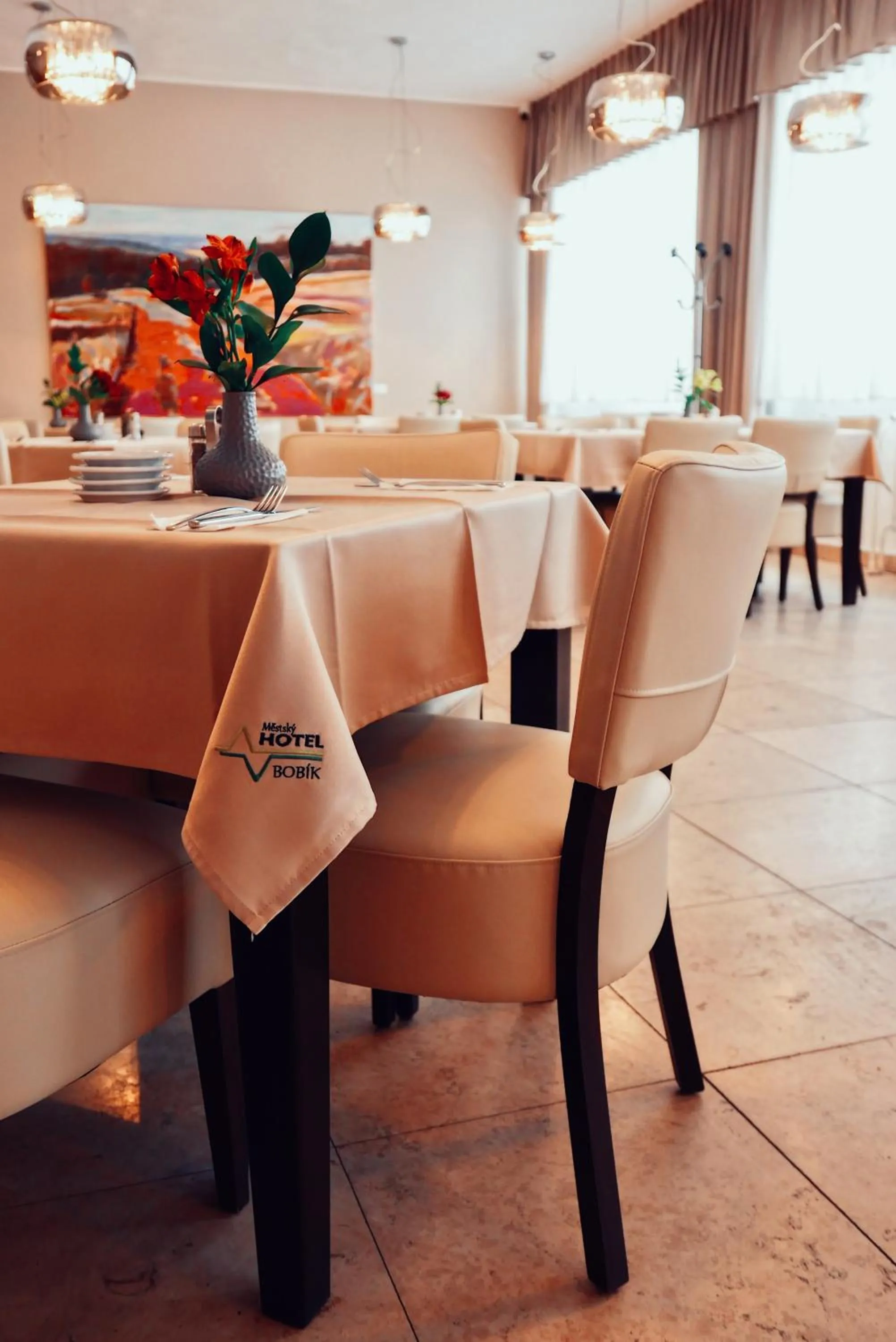Restaurant/places to eat in Městský hotel Bobík