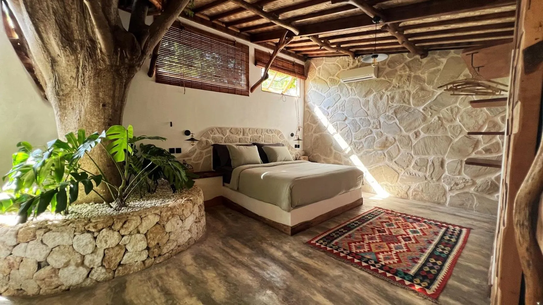 Bed in Roots Tree House