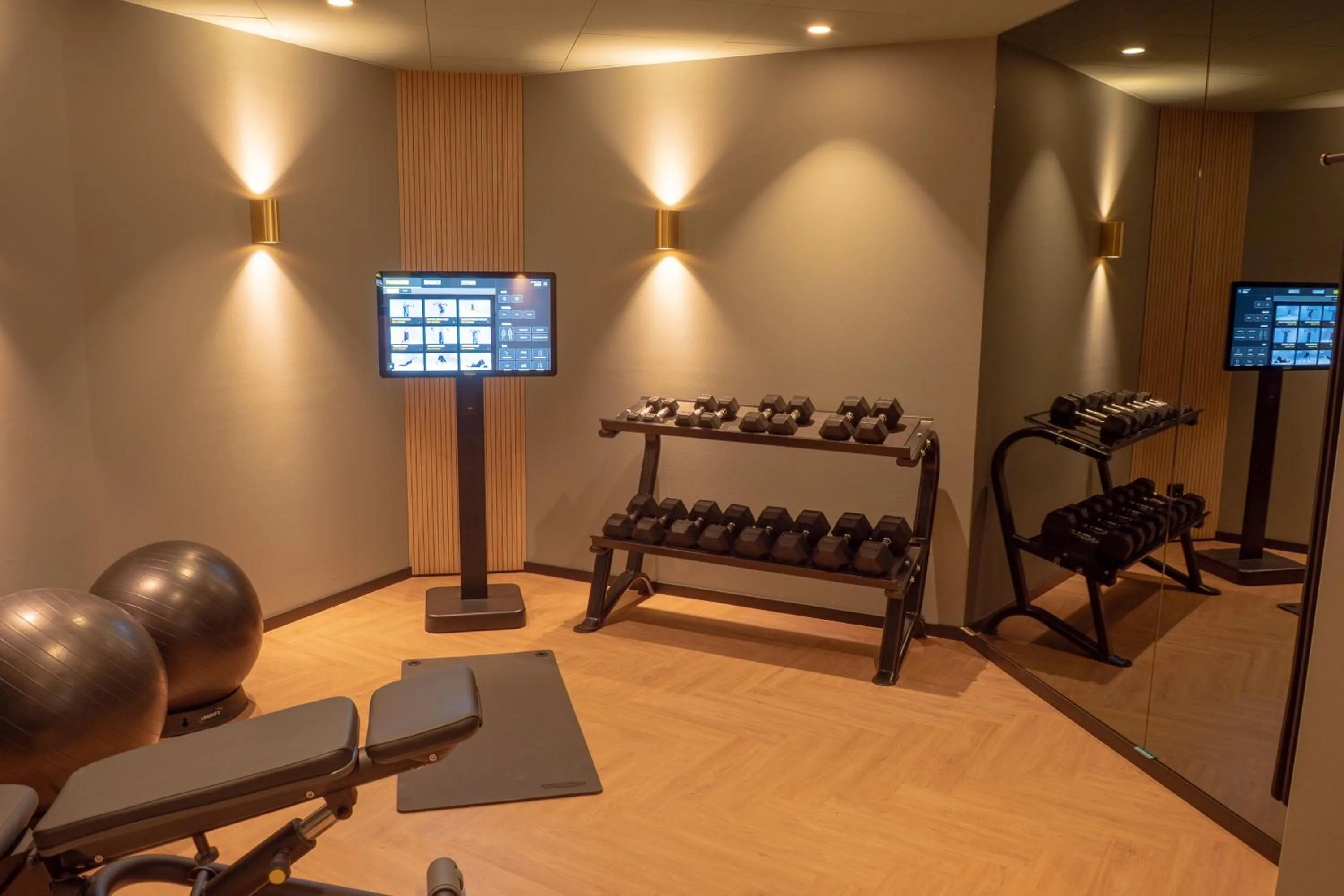 Fitness centre/facilities in Van der Valk Hotel Hildesheim