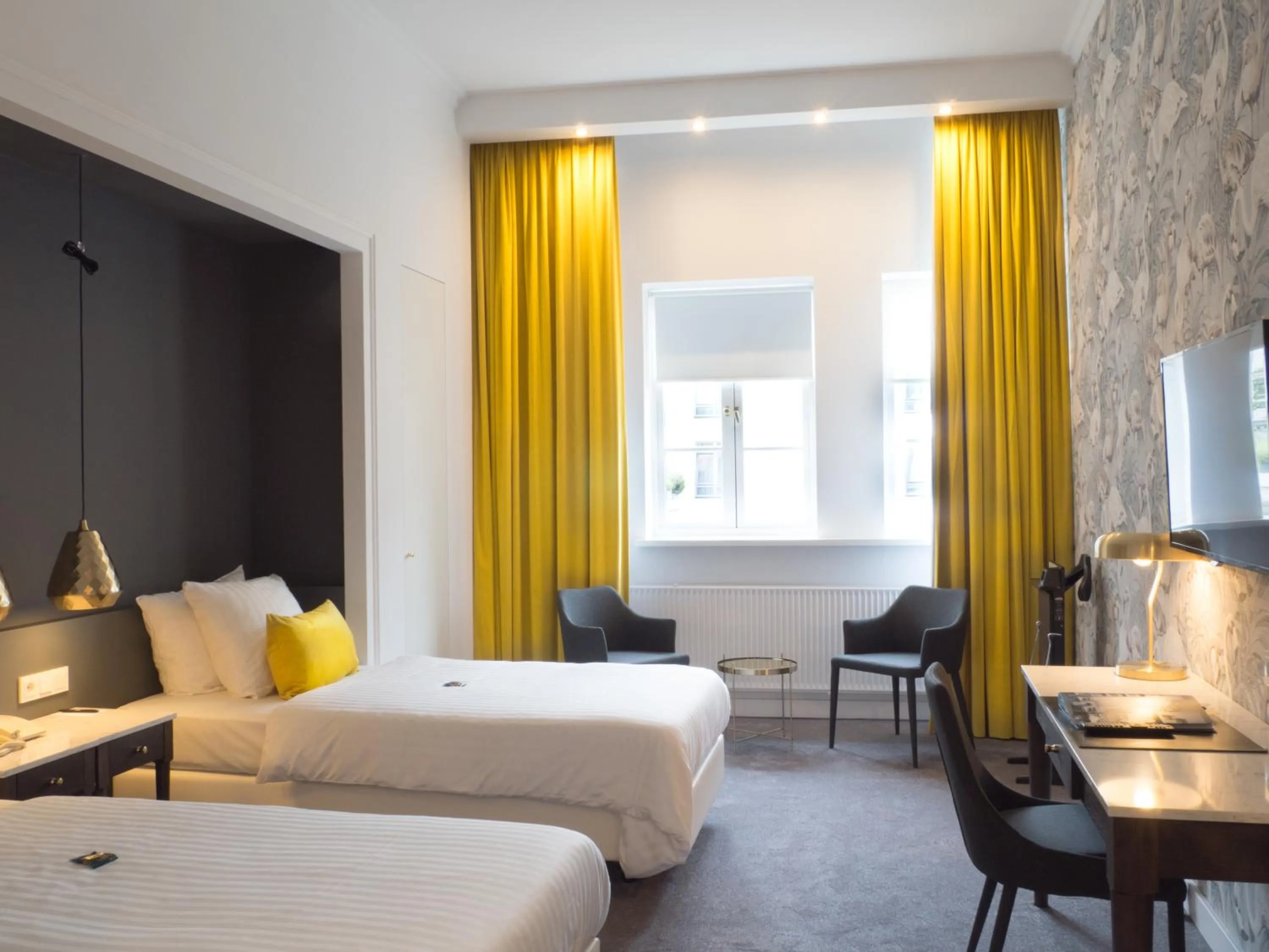 Photo of the whole room, Bed in Van der Valk Hotel Hildesheim