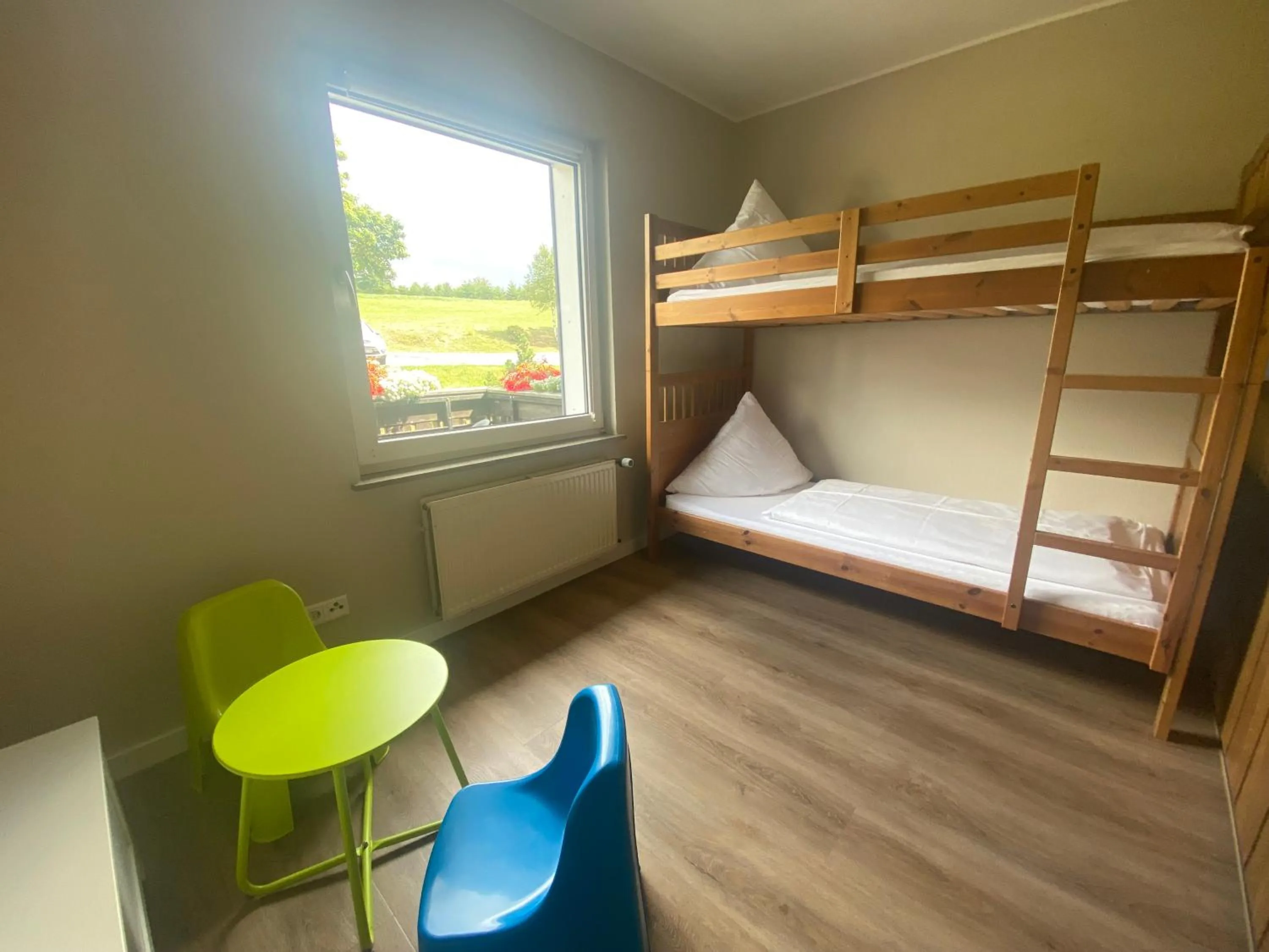 children, Bed in Berghotel Lenneplätze Winterberg