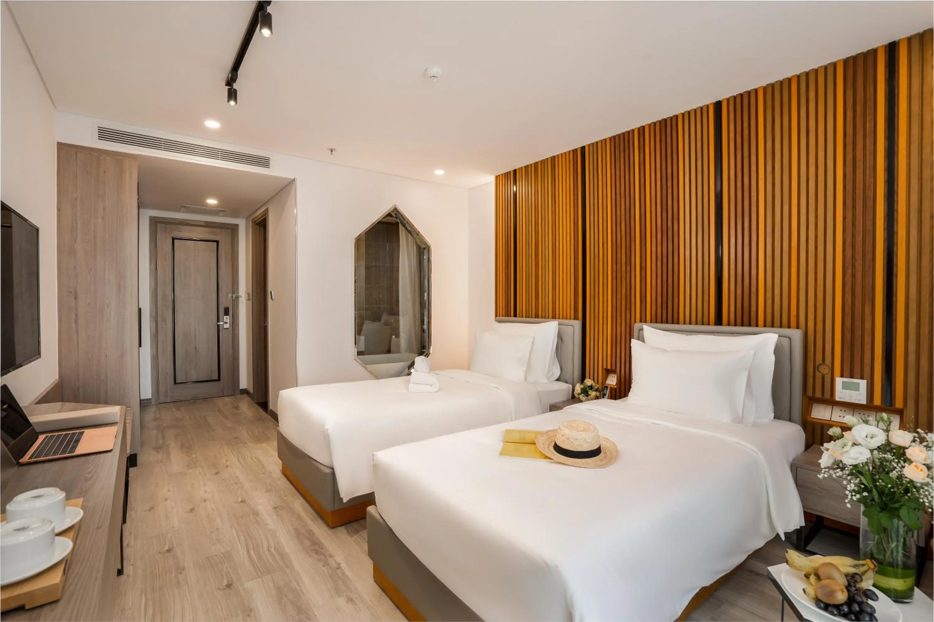 Bedroom, Bed in HAIAN Riverfront Hotel Da Nang