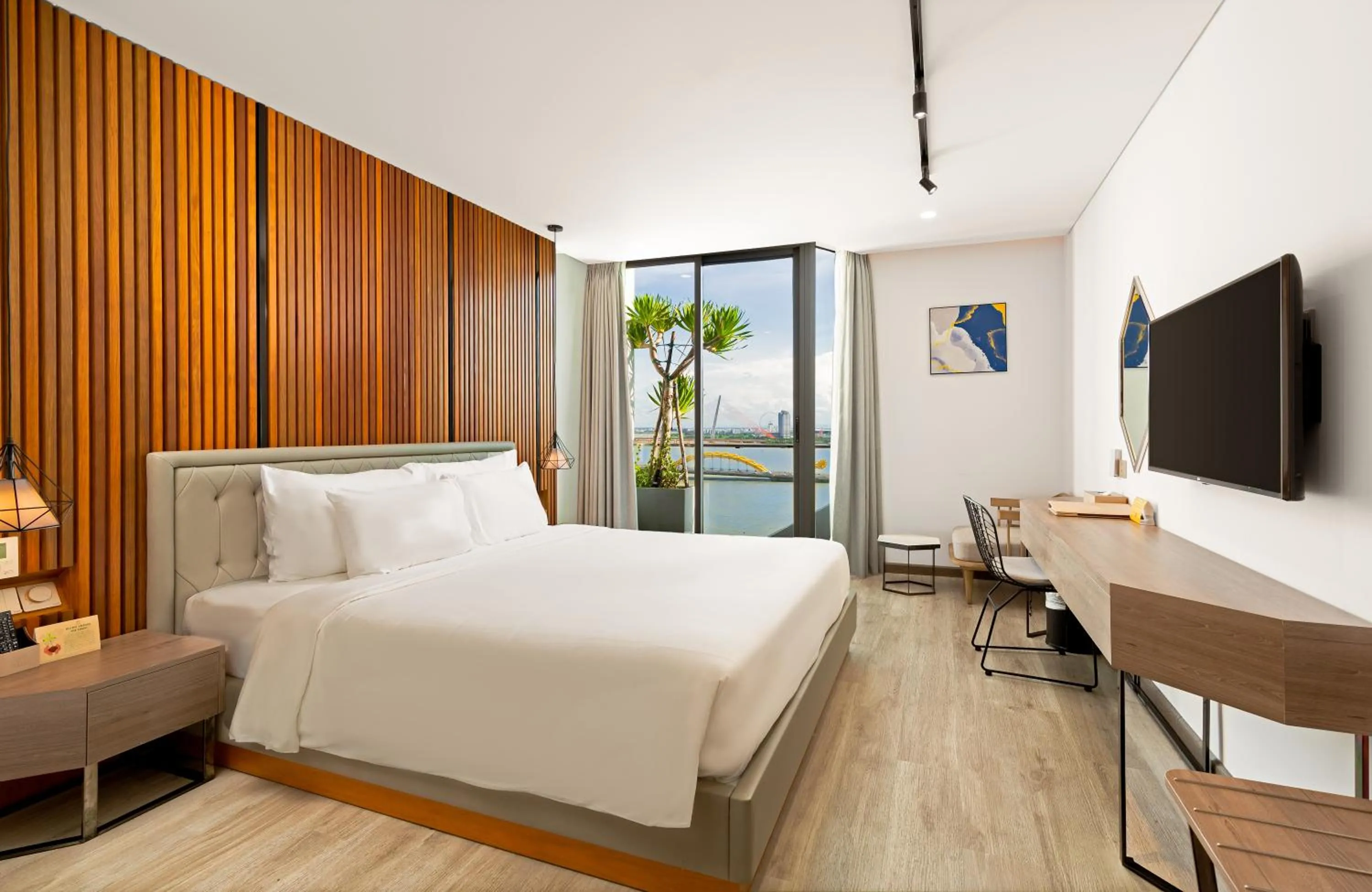 View (from property/room), Bed in HAIAN Riverfront Hotel Da Nang