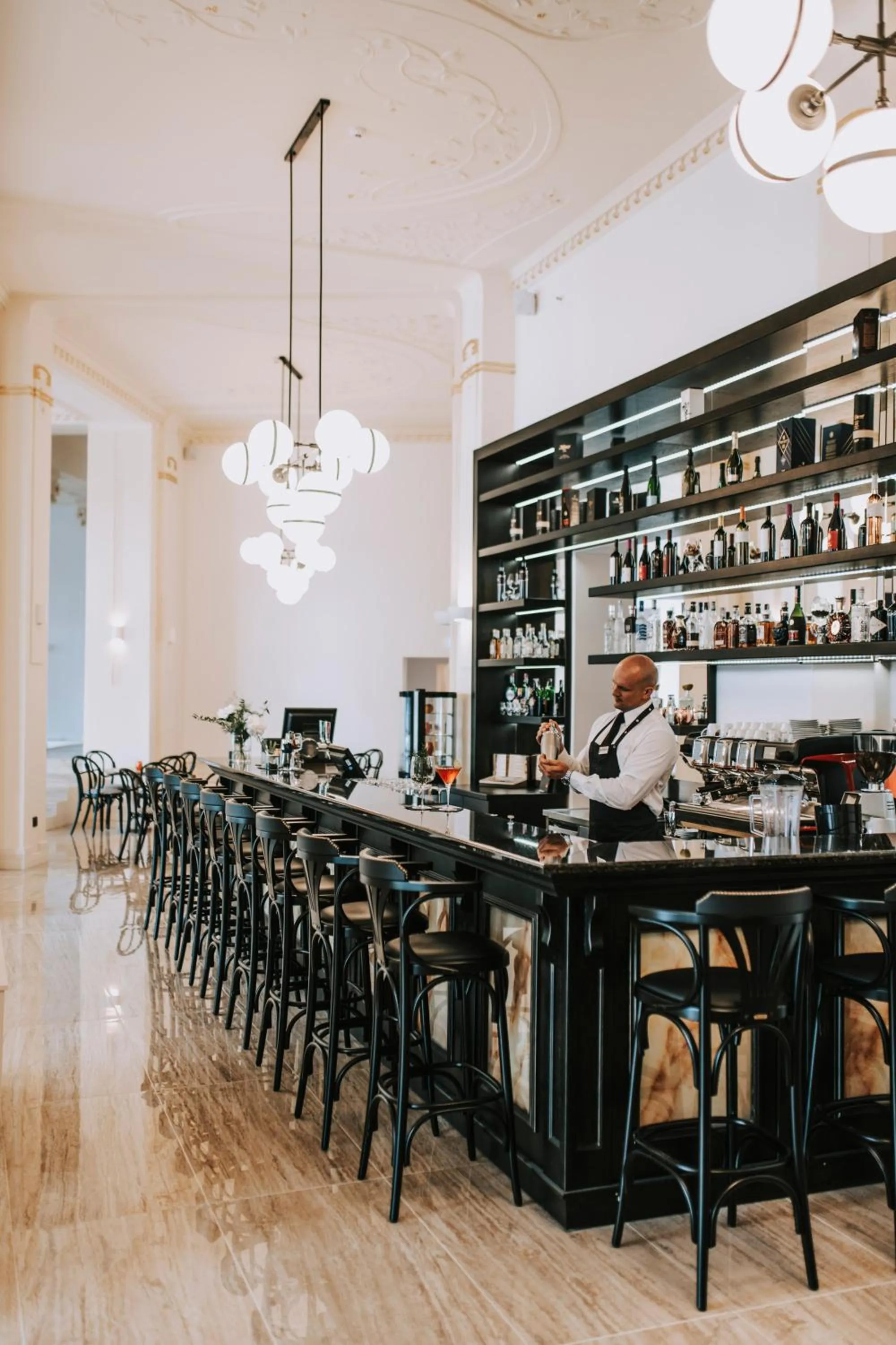 Lounge or bar in Hotel Miramare