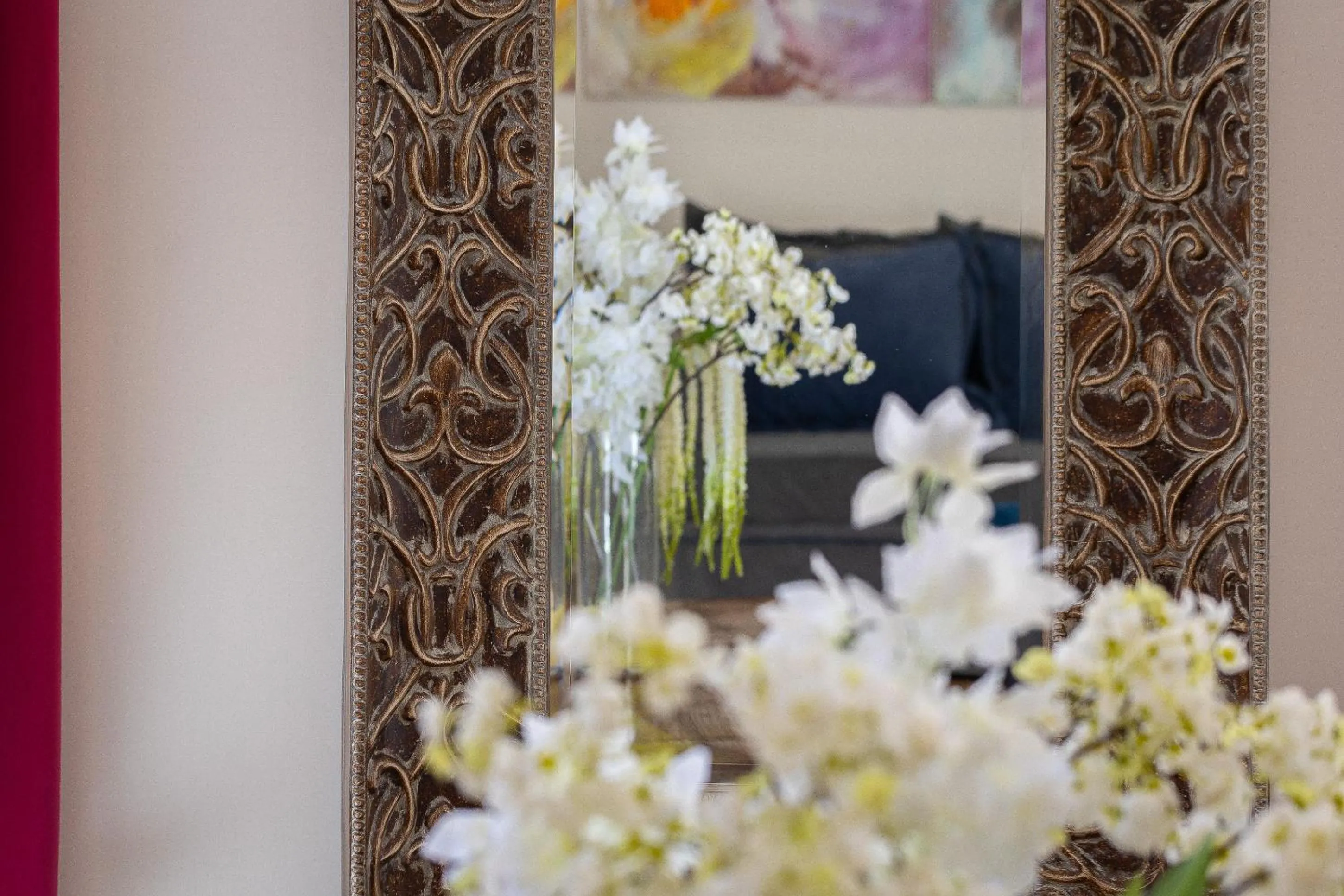 Decorative detail in Suite della Pigna