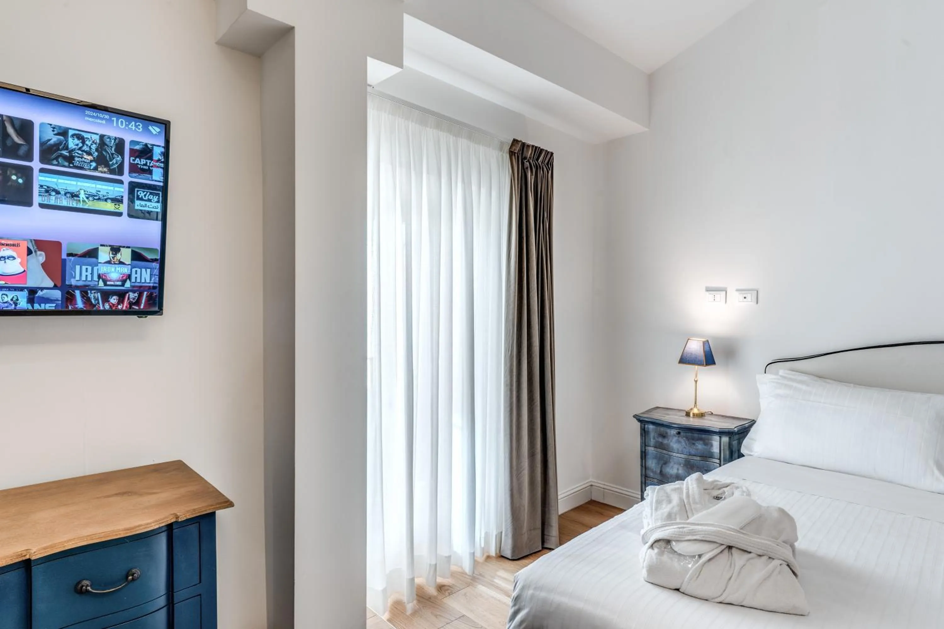 TV and multimedia, Bed in Suite della Pigna