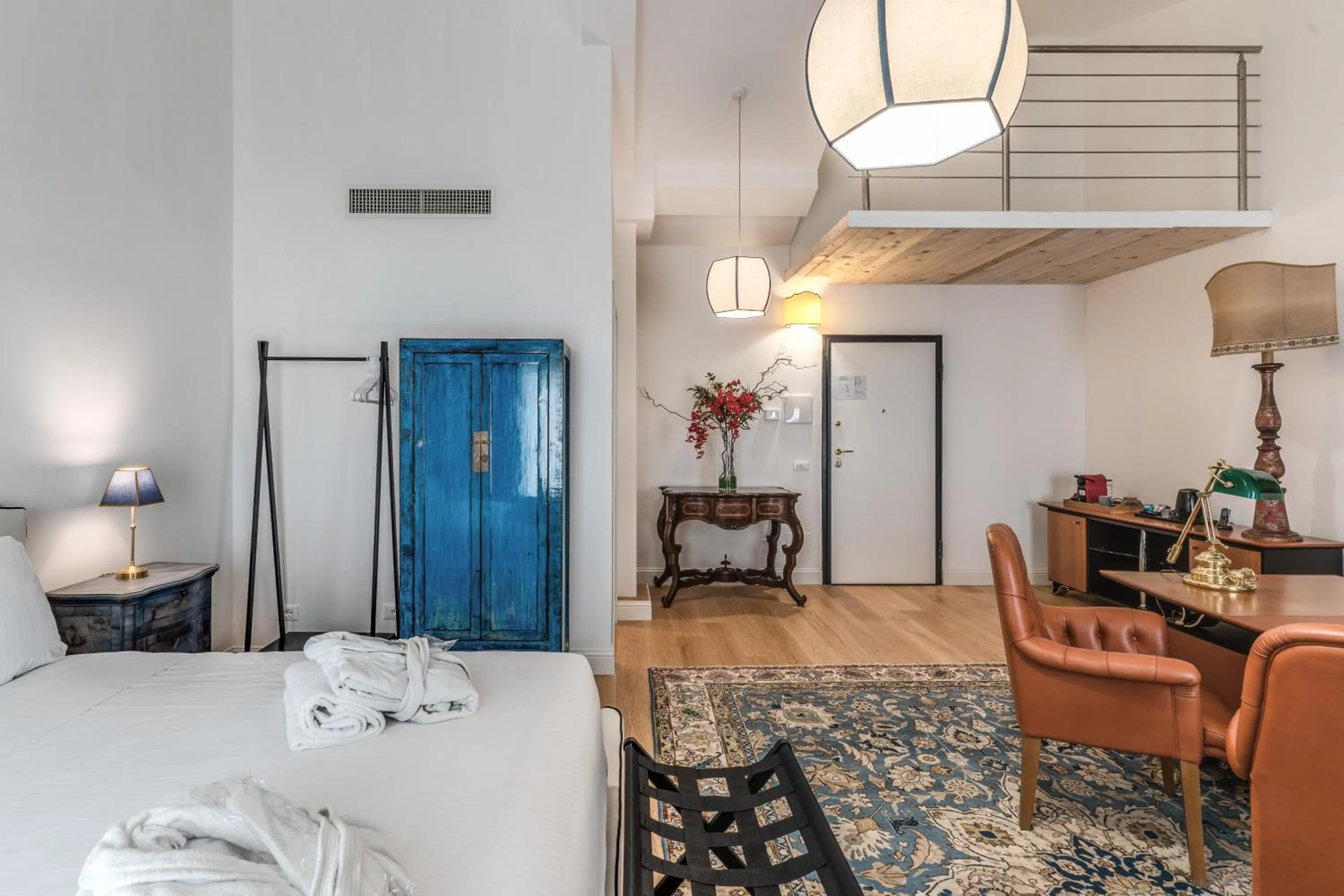 Photo of the whole room in Suite della Pigna