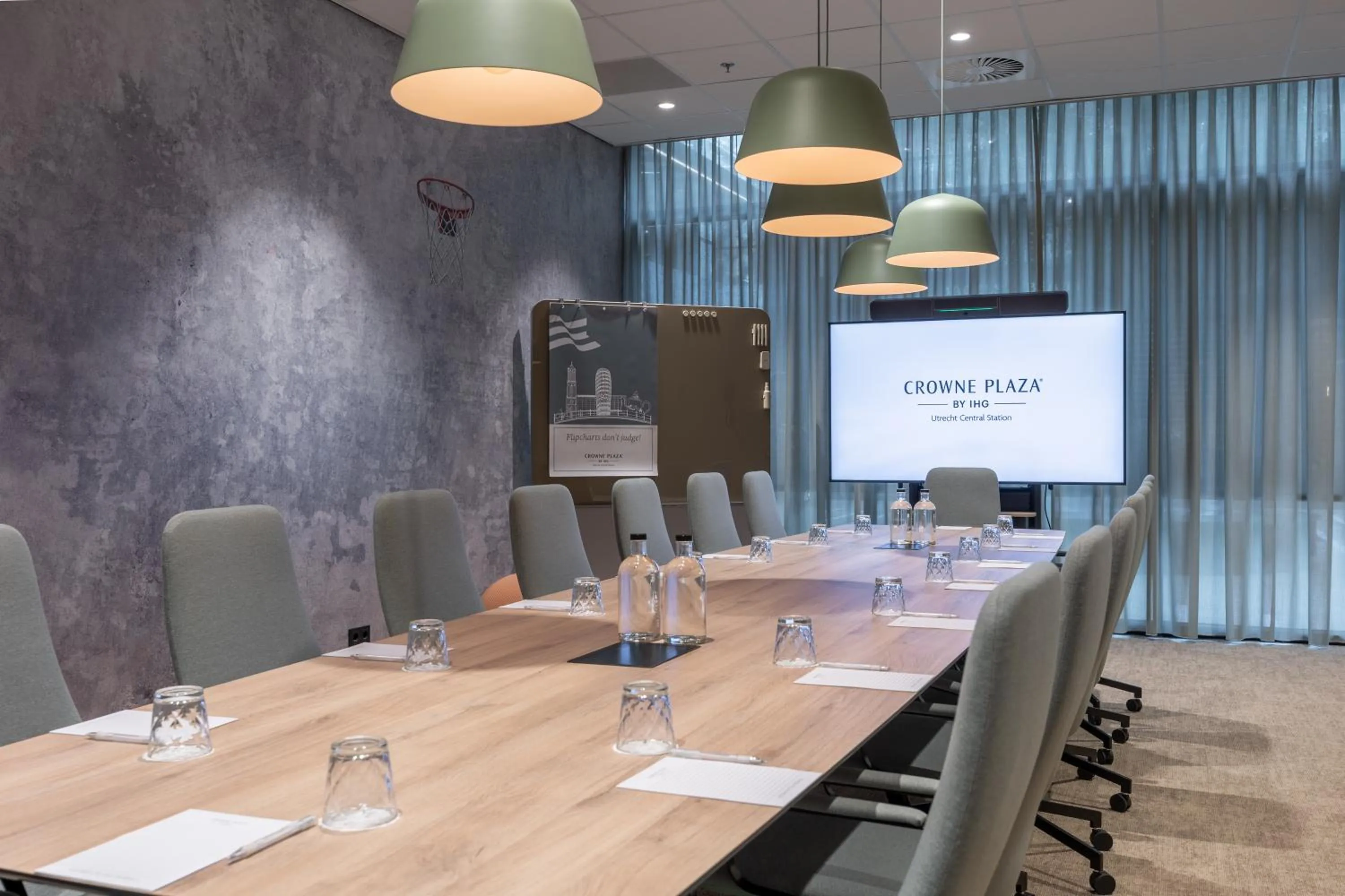 Meeting/conference room in Crowne Plaza Utrecht - Central Station by IHG