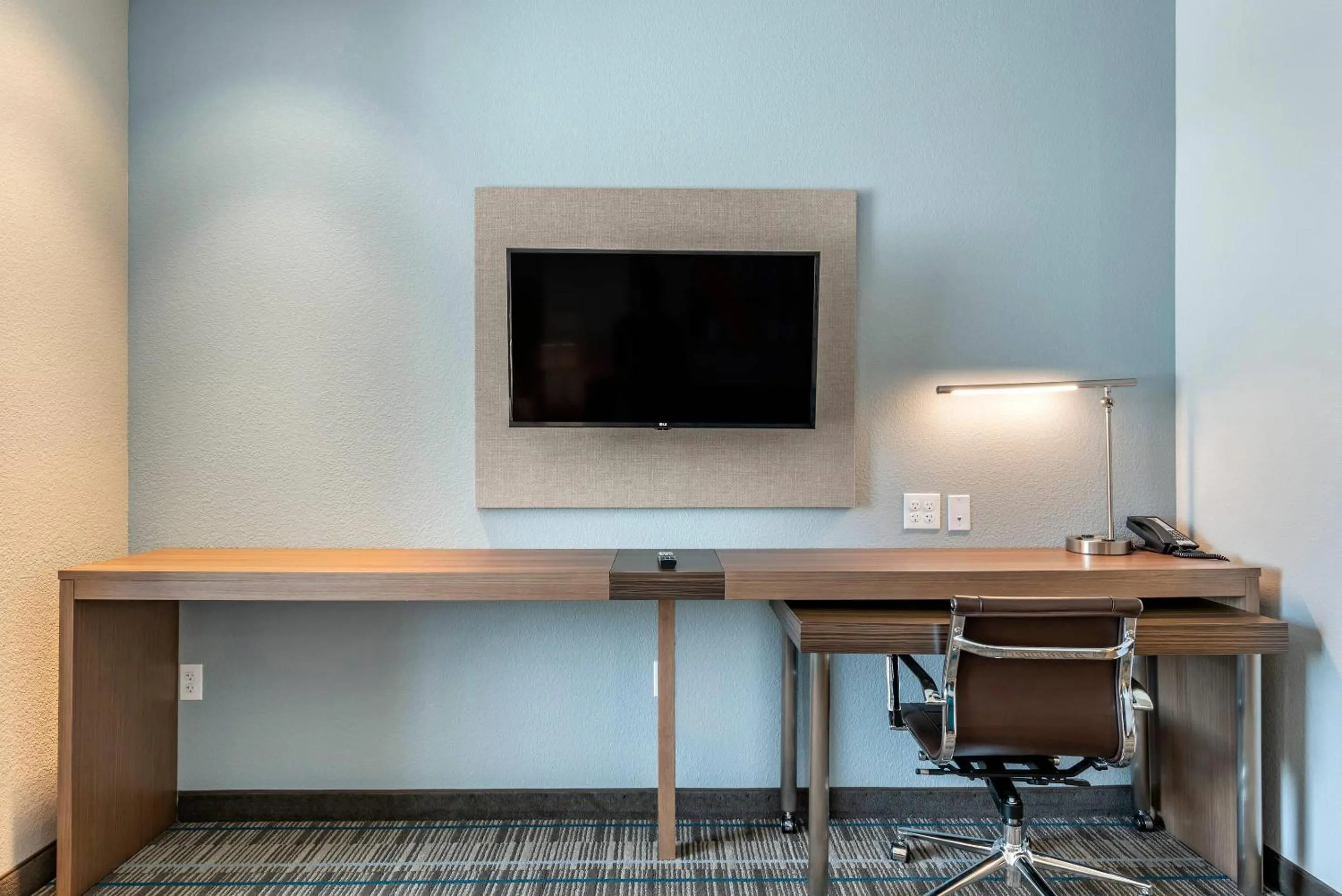 Bedroom in MainStay Suites Durango