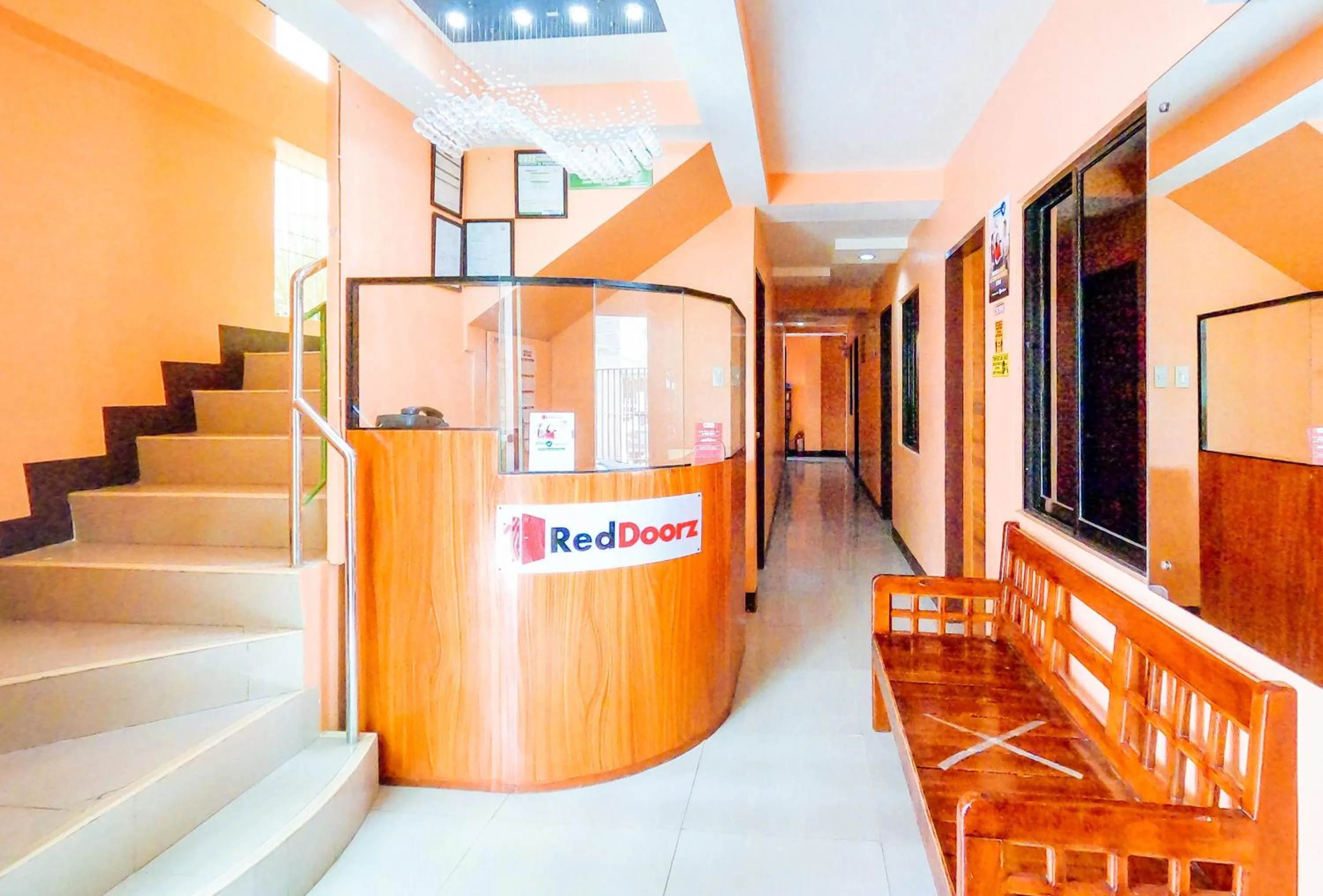 Lobby or reception in RedDoorz @ Pamaong Street