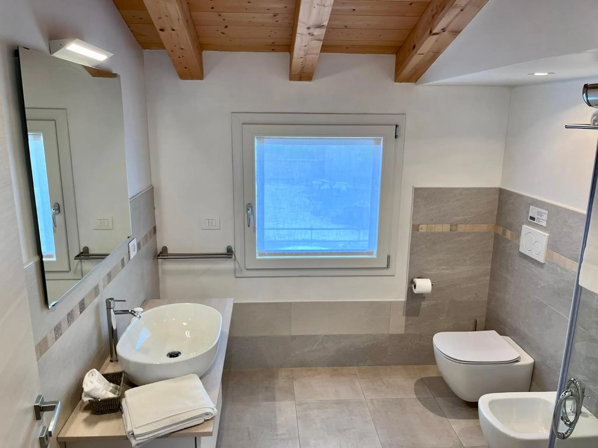 Bathroom in Villavecchia