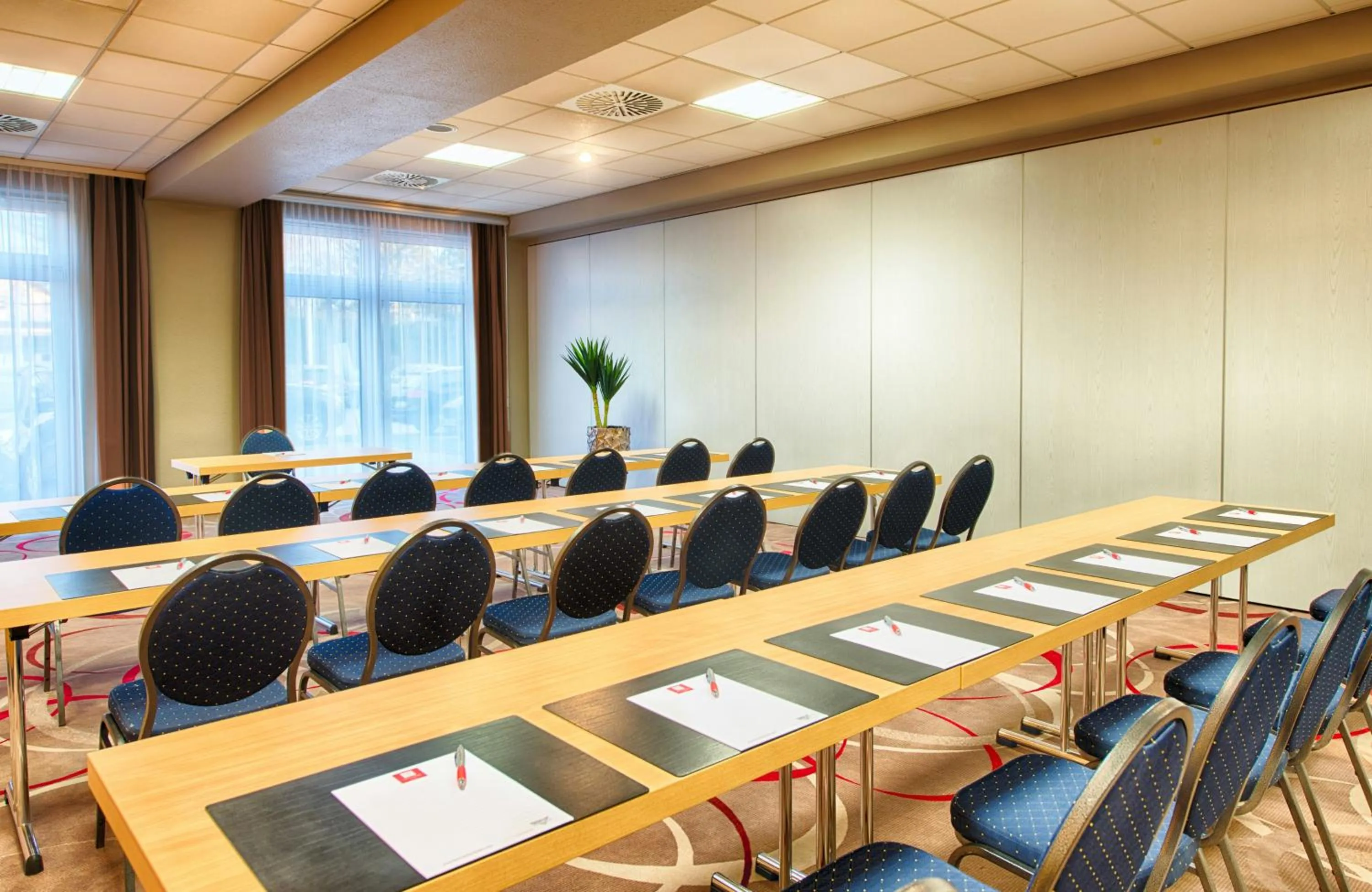 Meeting/conference room in Leonardo Hotel Mannheim-Ladenburg