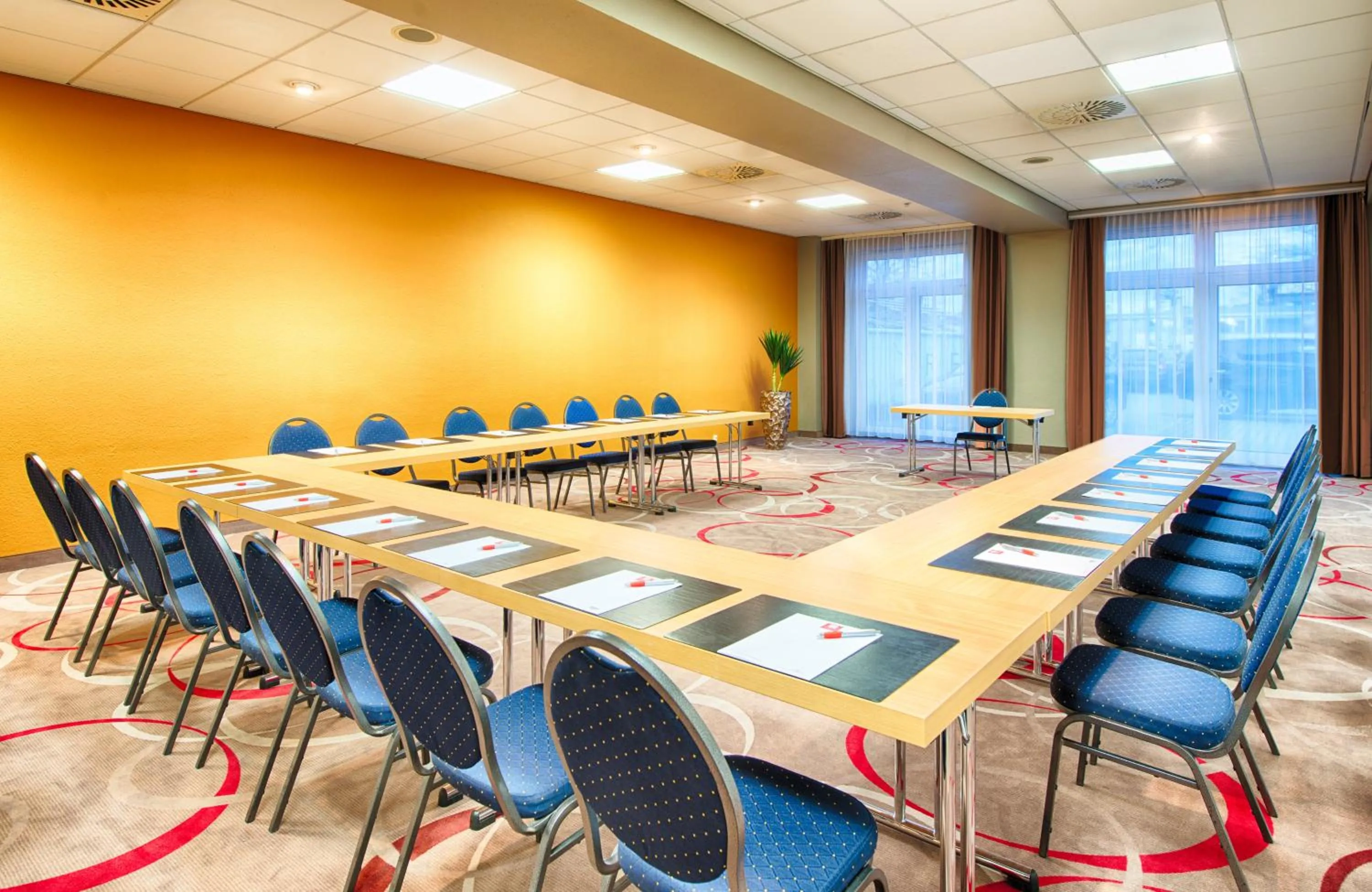 Meeting/conference room in Leonardo Hotel Mannheim-Ladenburg