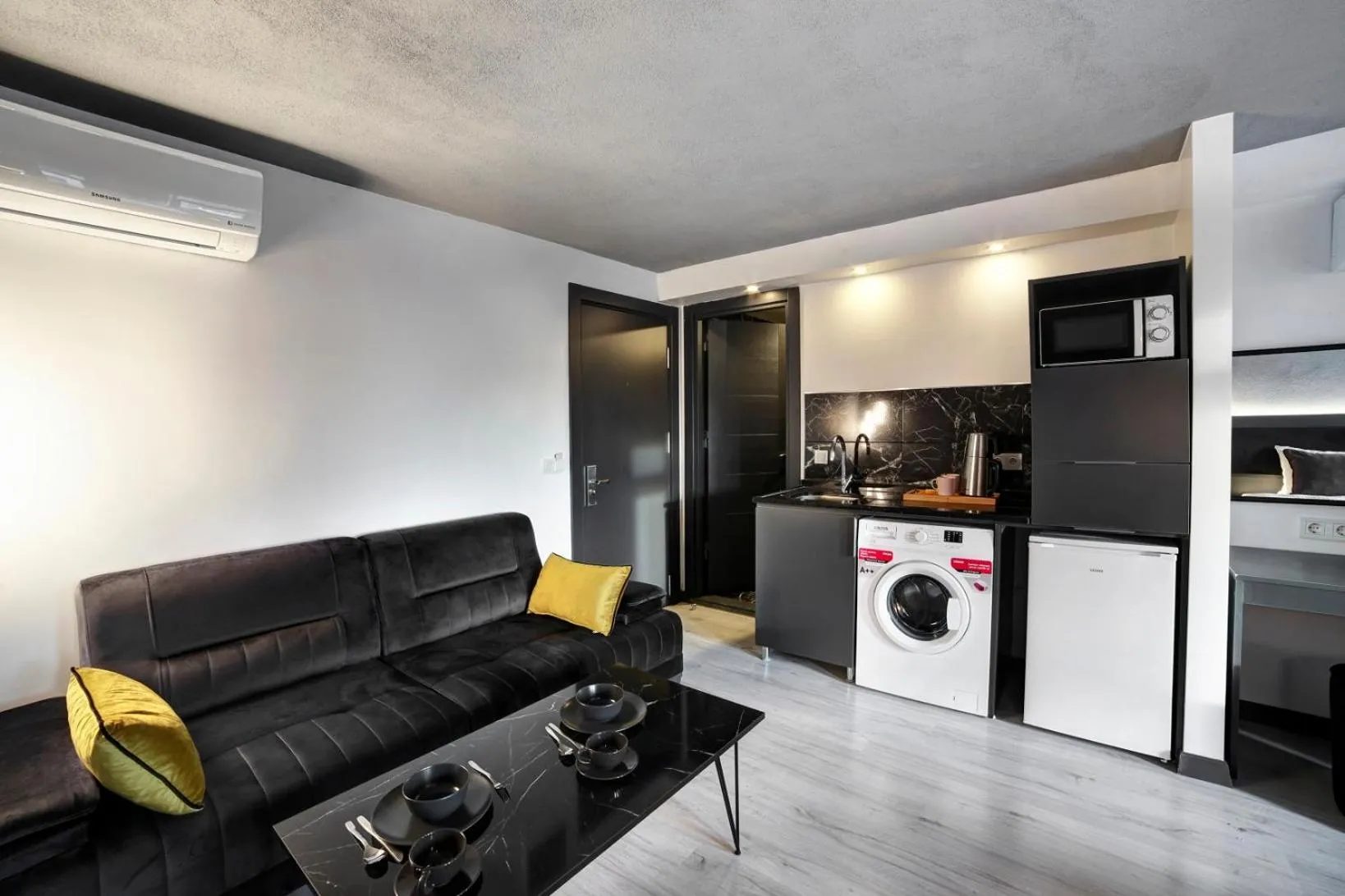 Kitchen or kitchenette in Taksim Seya Suites Hotel