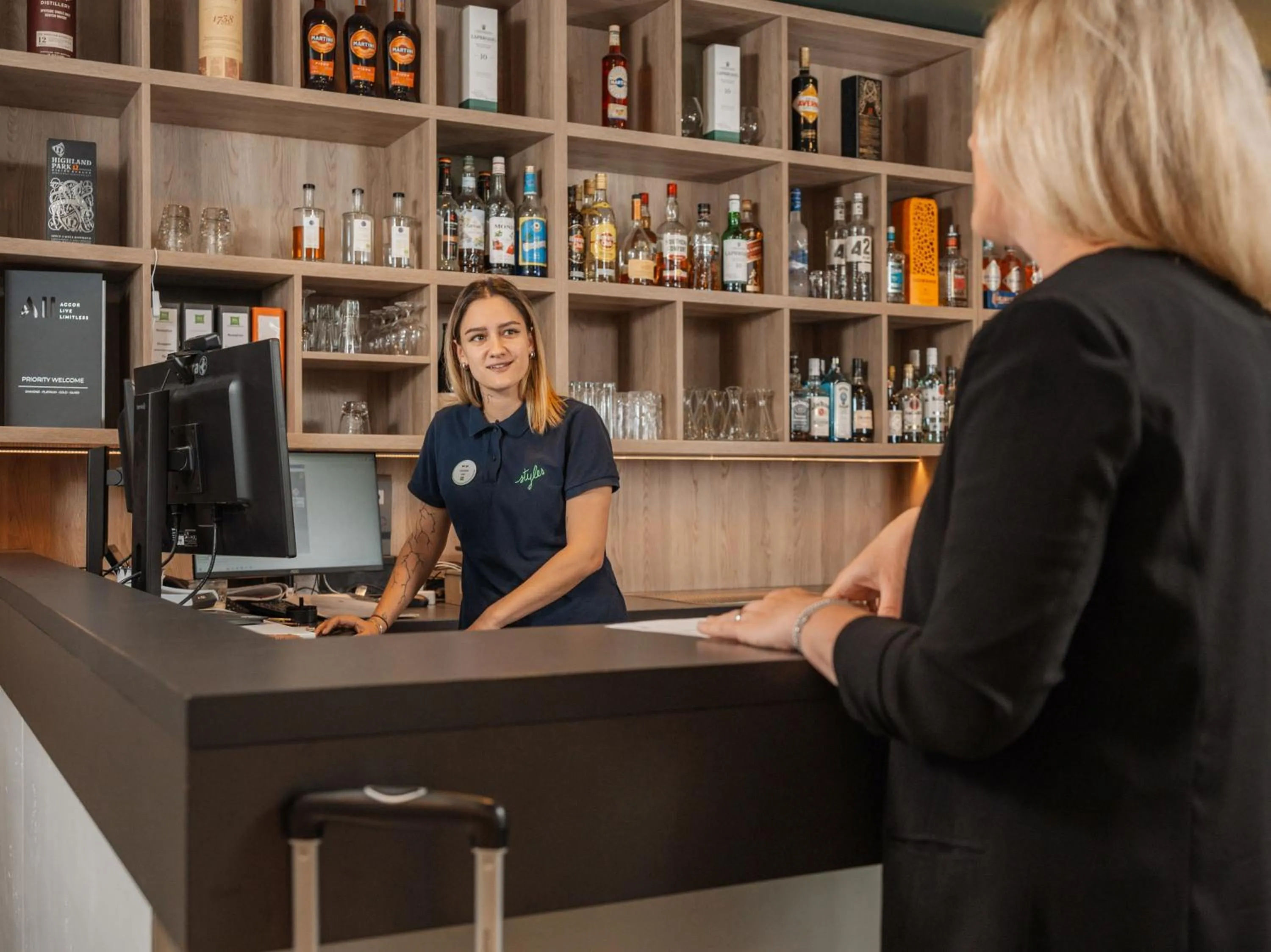 Lobby or reception in ibis Styles Neckarsulm