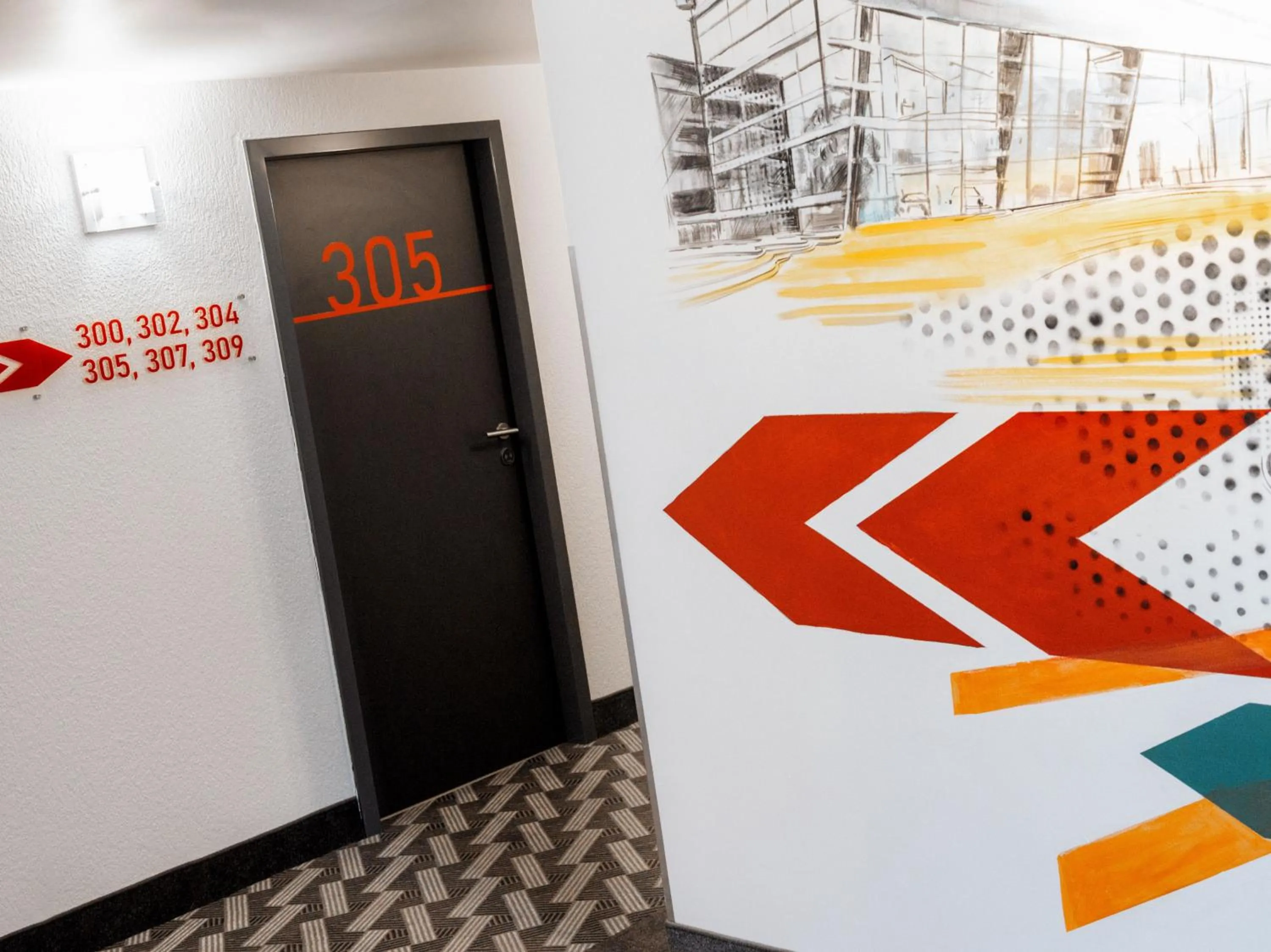 Photo of the whole room in ibis Styles Neckarsulm