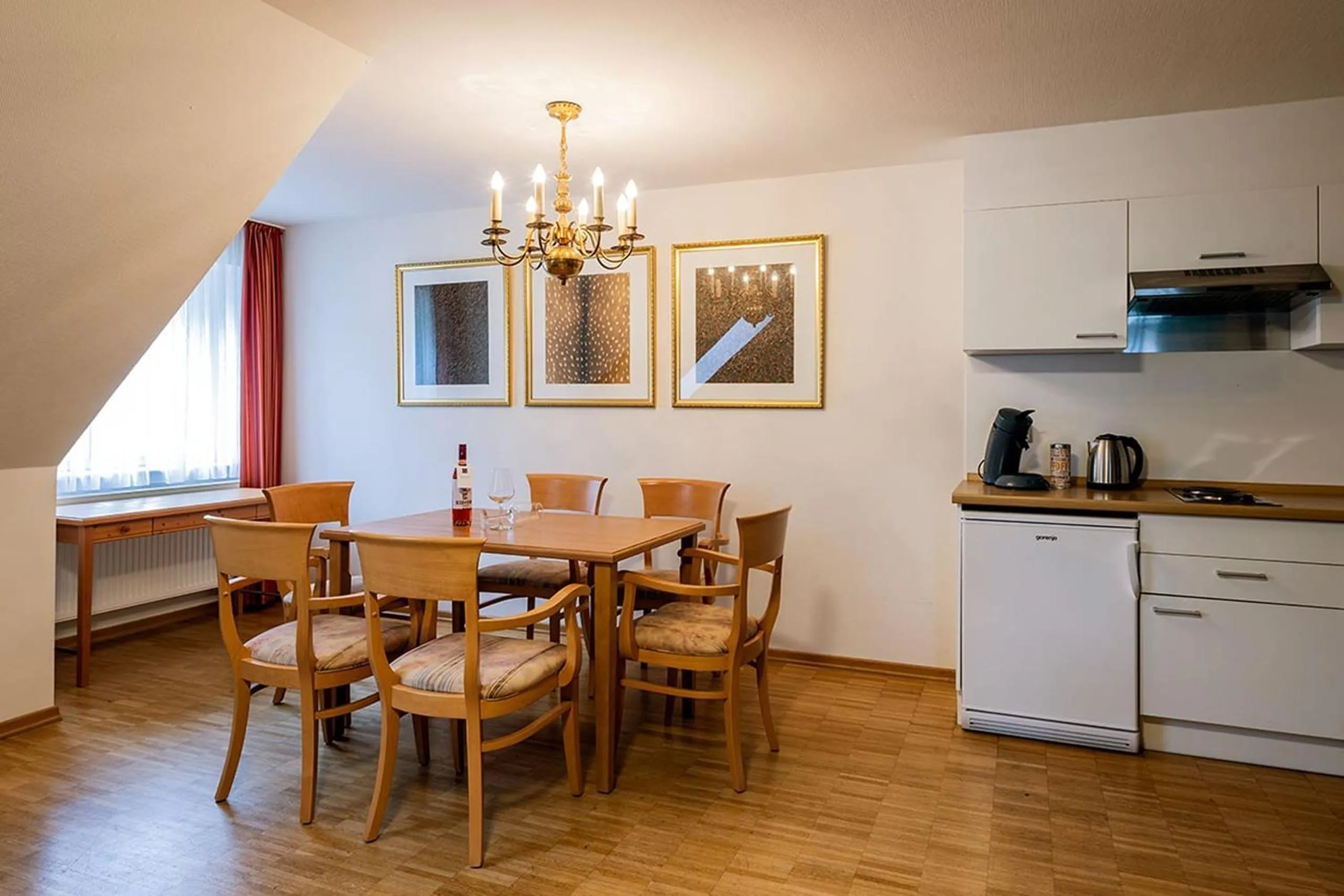 Dining area in Apparthotel Bad Schandau by STEIGER Hotels