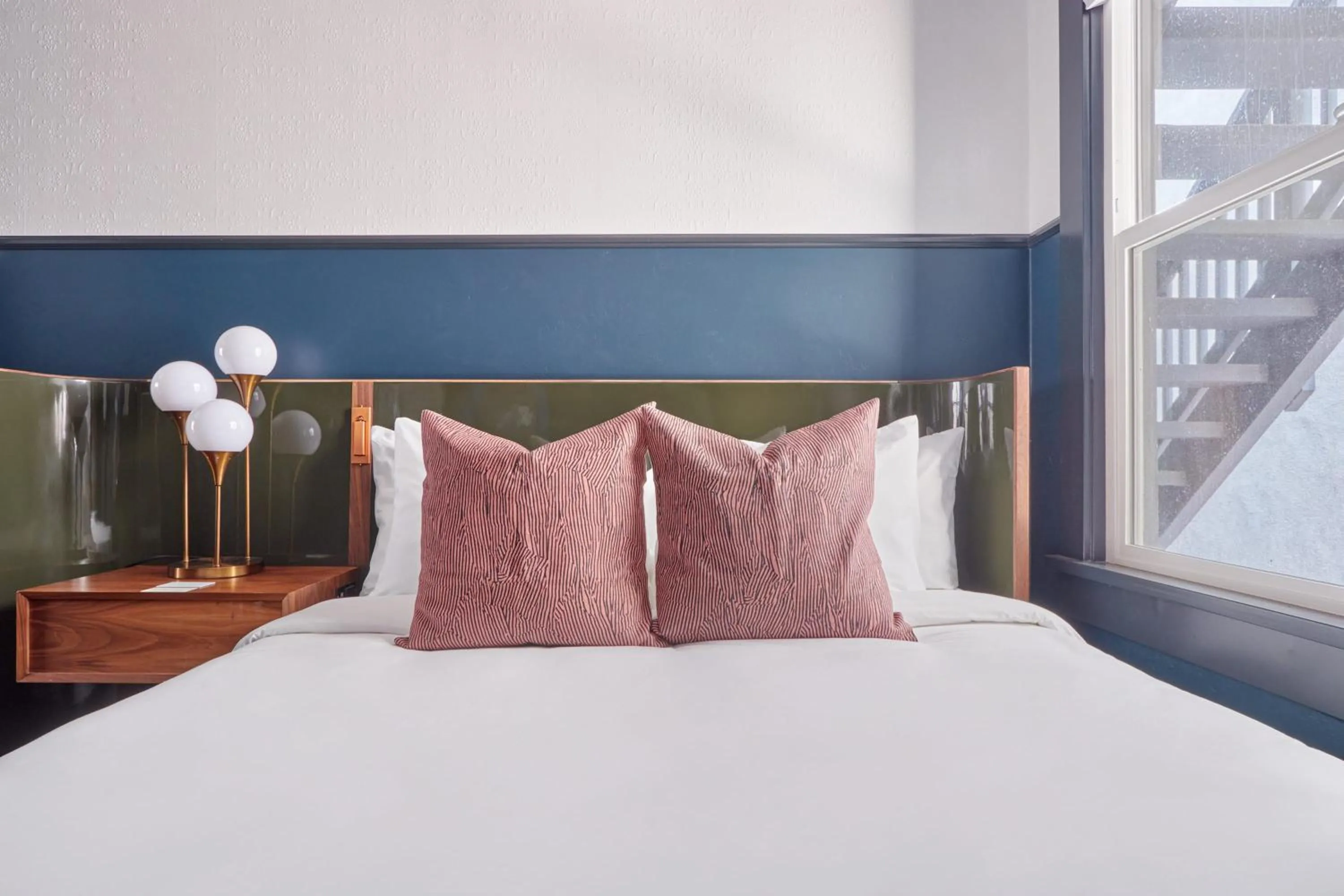 Bed in The Davis Downtown San Diego