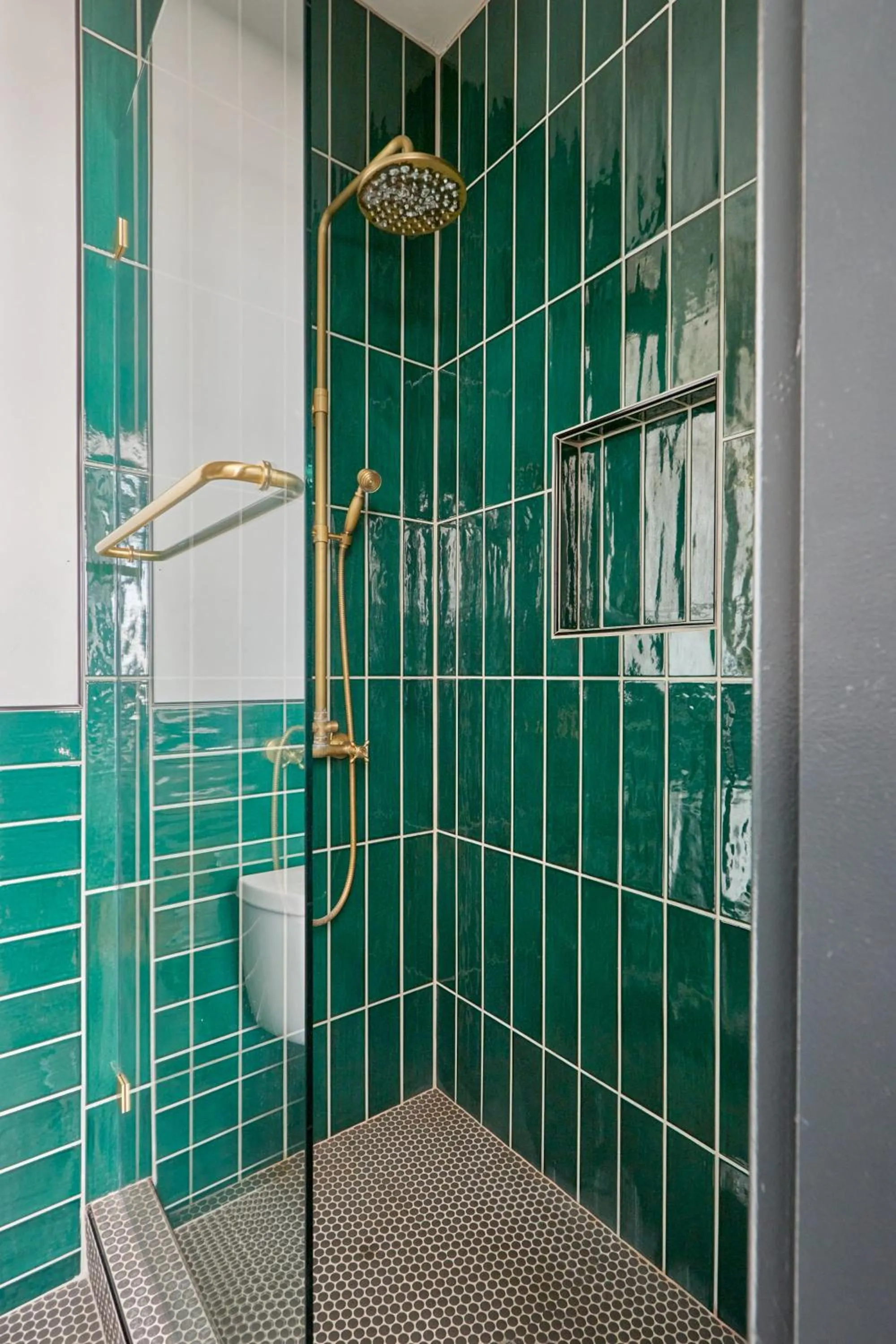 Shower in The Davis Downtown San Diego