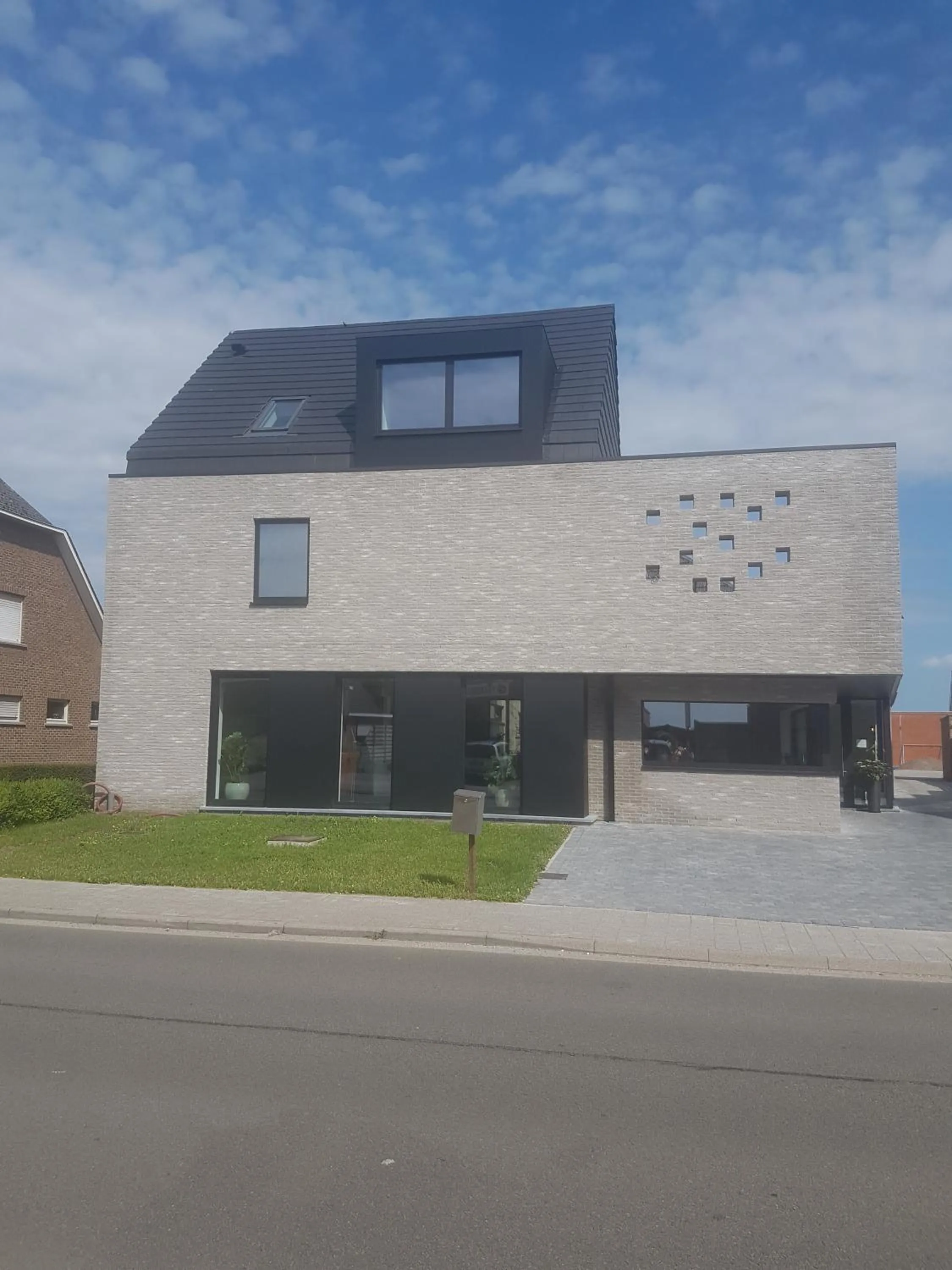 Property building in B&B El Bayo