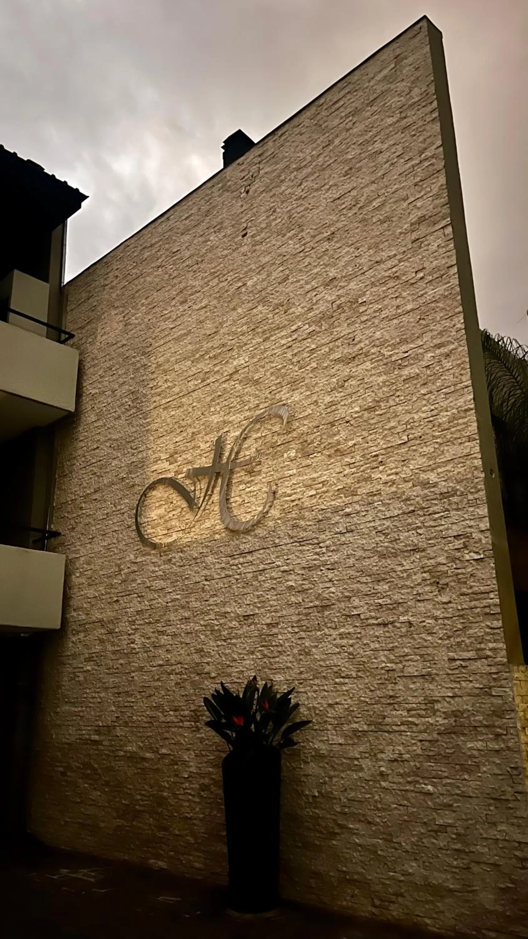 Day in Hillside Executive Accommodation