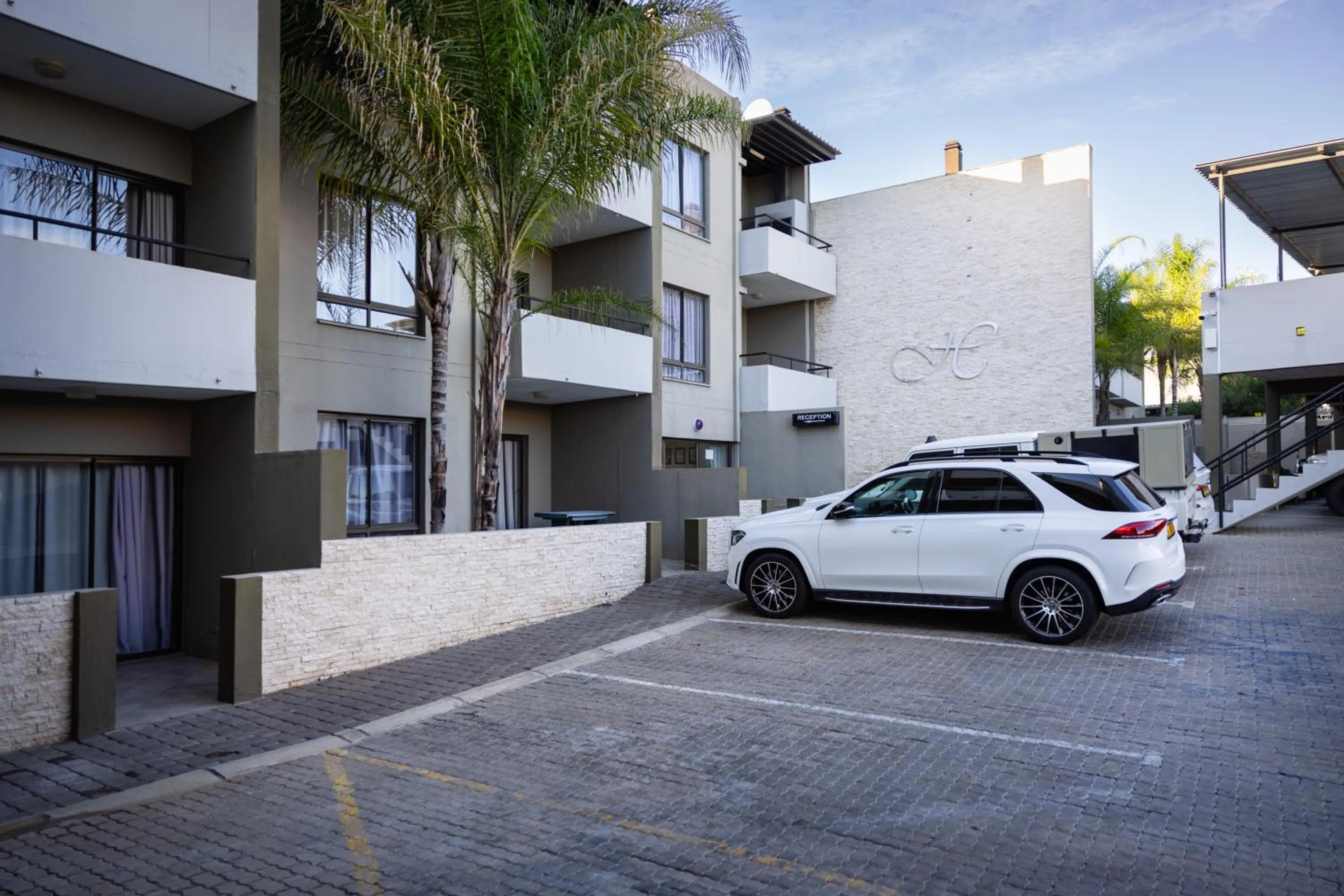 Parking in Hillside Accommodation