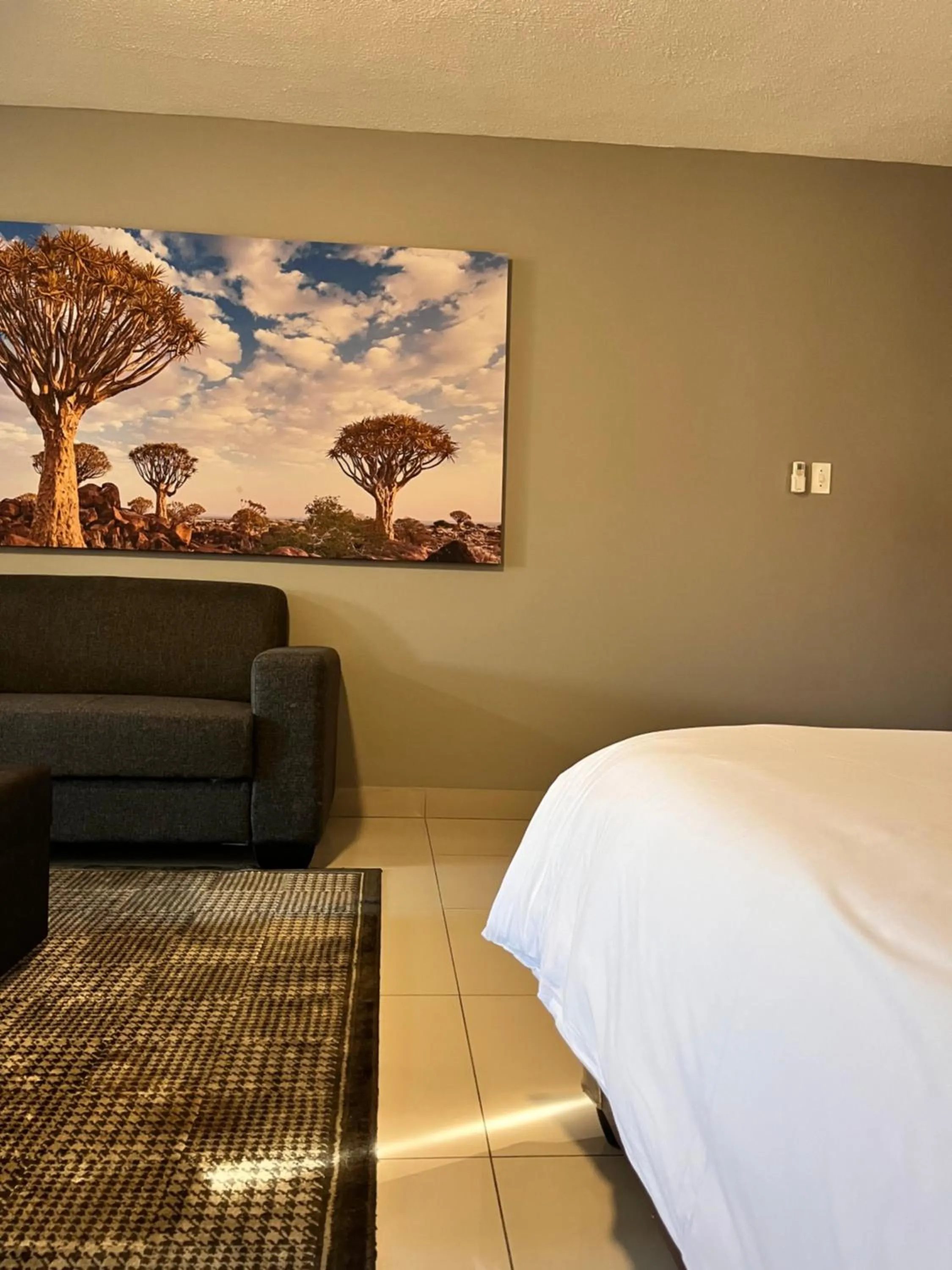 Bedroom, Bed in Hillside Executive Accommodation