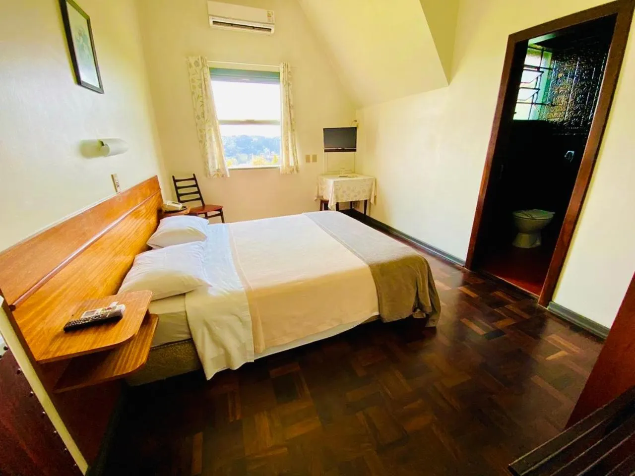 Photo of the whole room in Hotel Pousada Joao de Barro