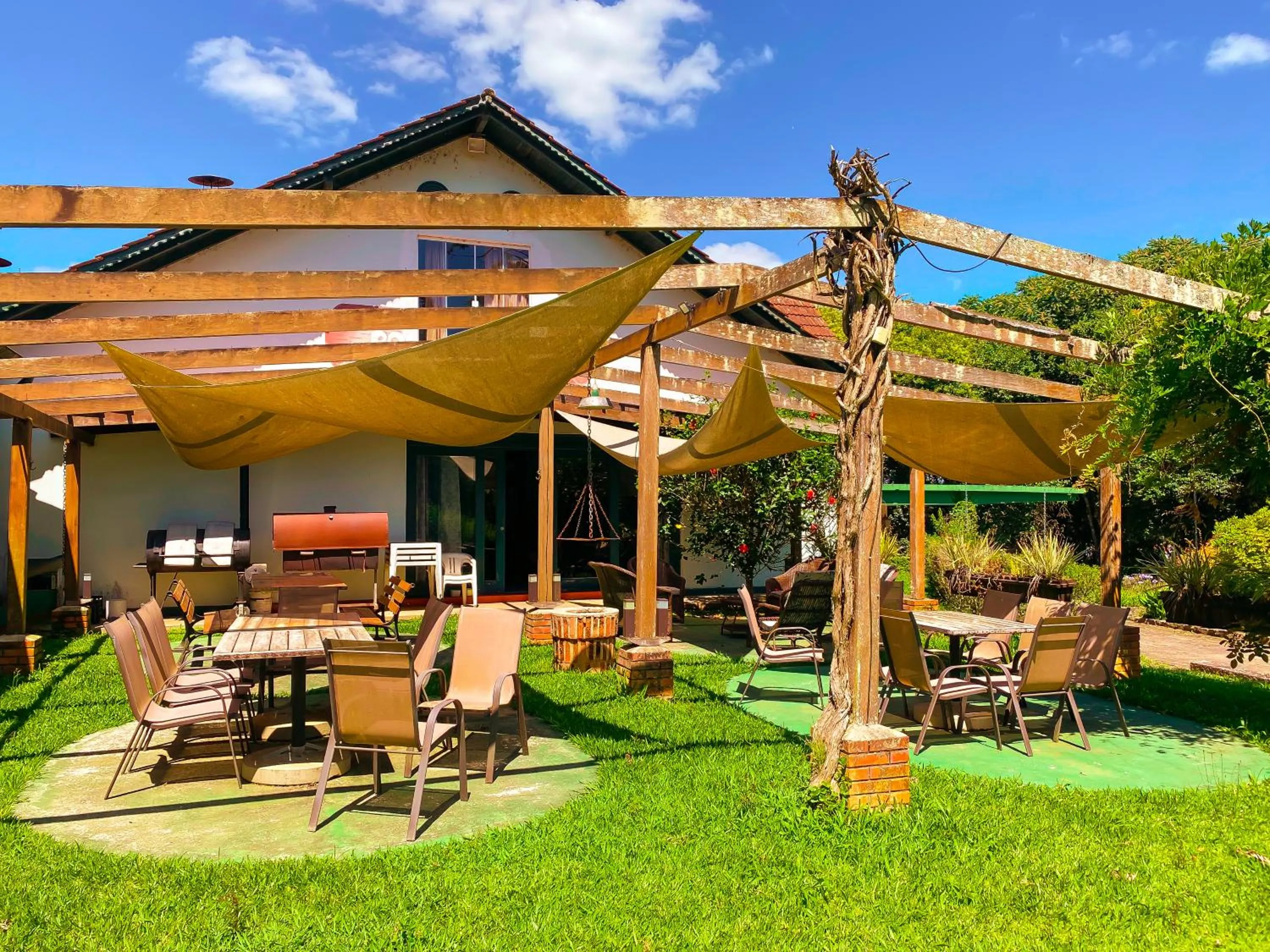 Garden view in Hotel Pousada Joao de Barro