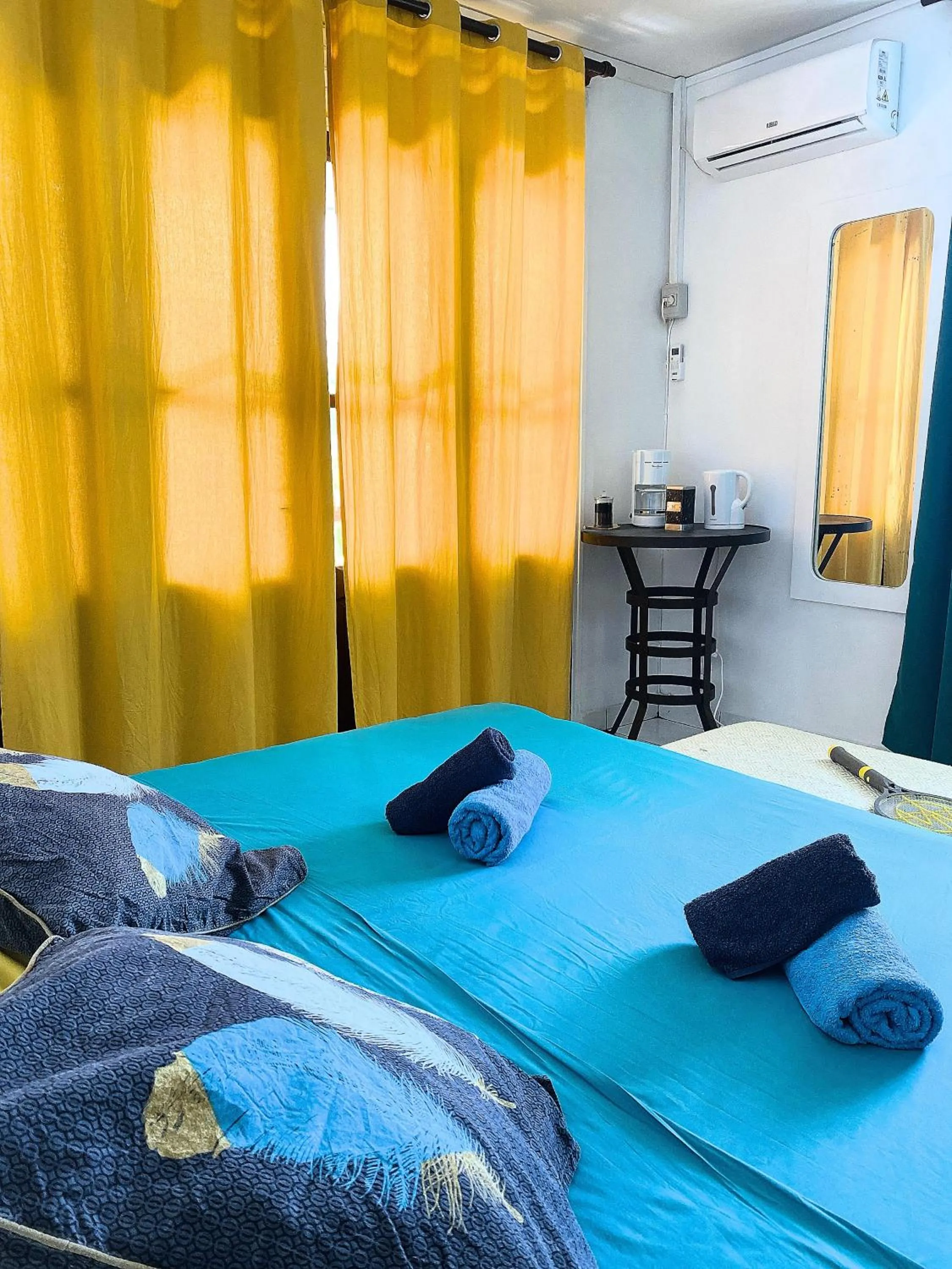 Bed in Auberge K-WAN Hostel - Proche Plages