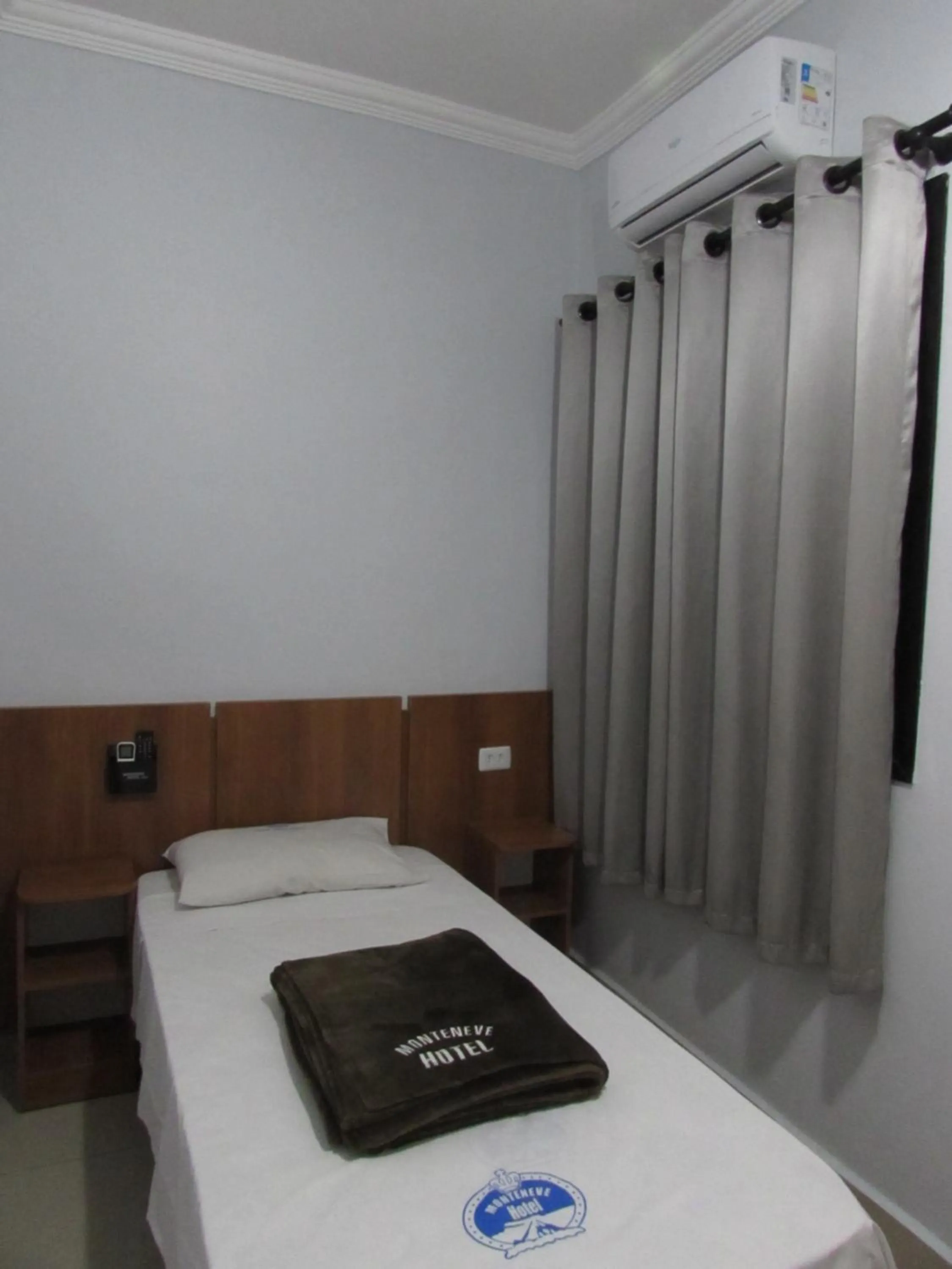 Bed in Hotel Monteneve