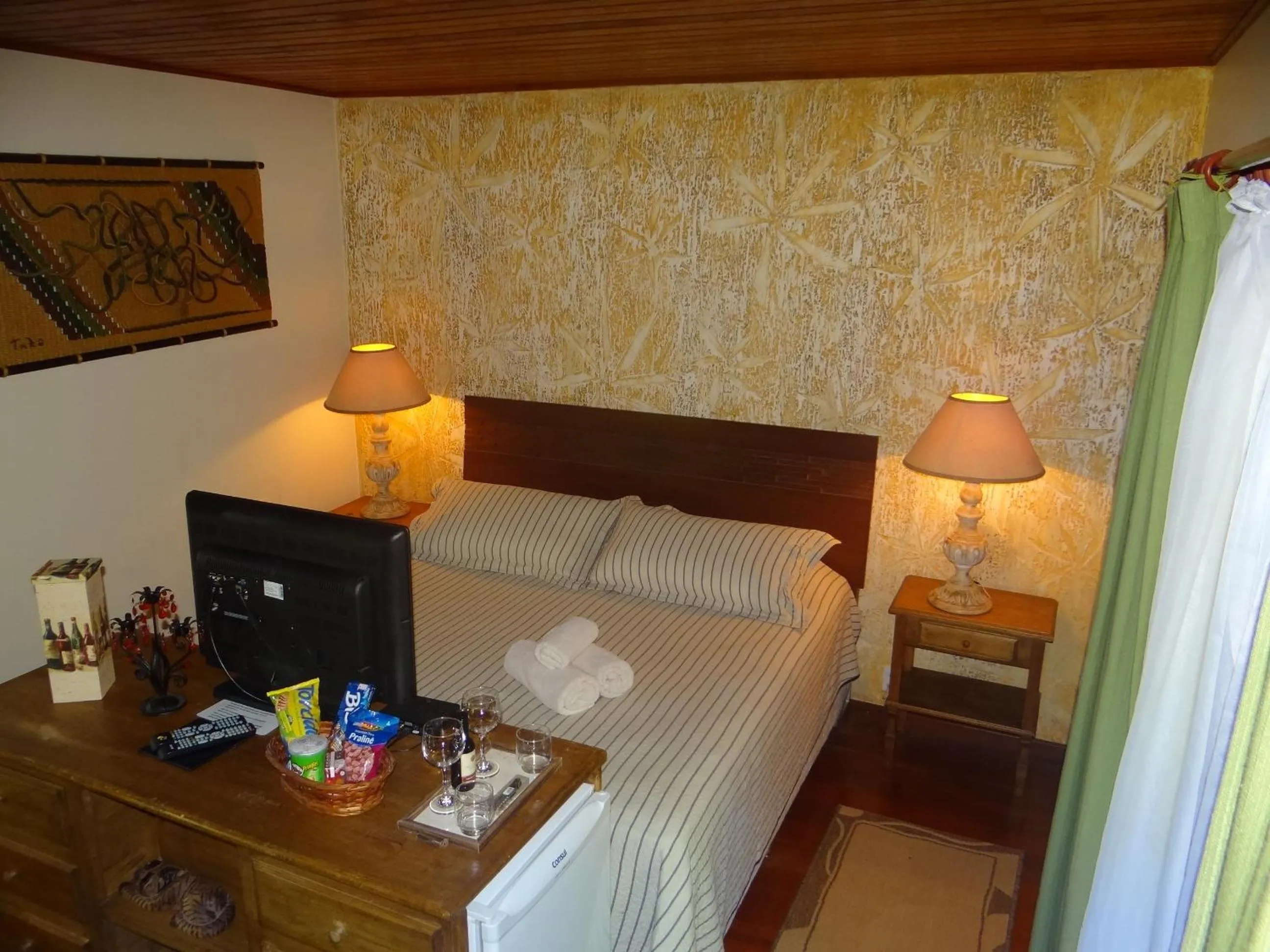 Decorative detail, Bed in Pousada da Mantiqueira