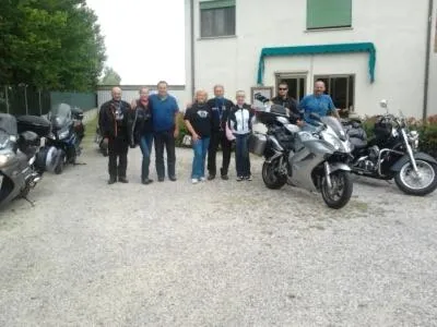 group of guests in Alloggi Adamo Venice