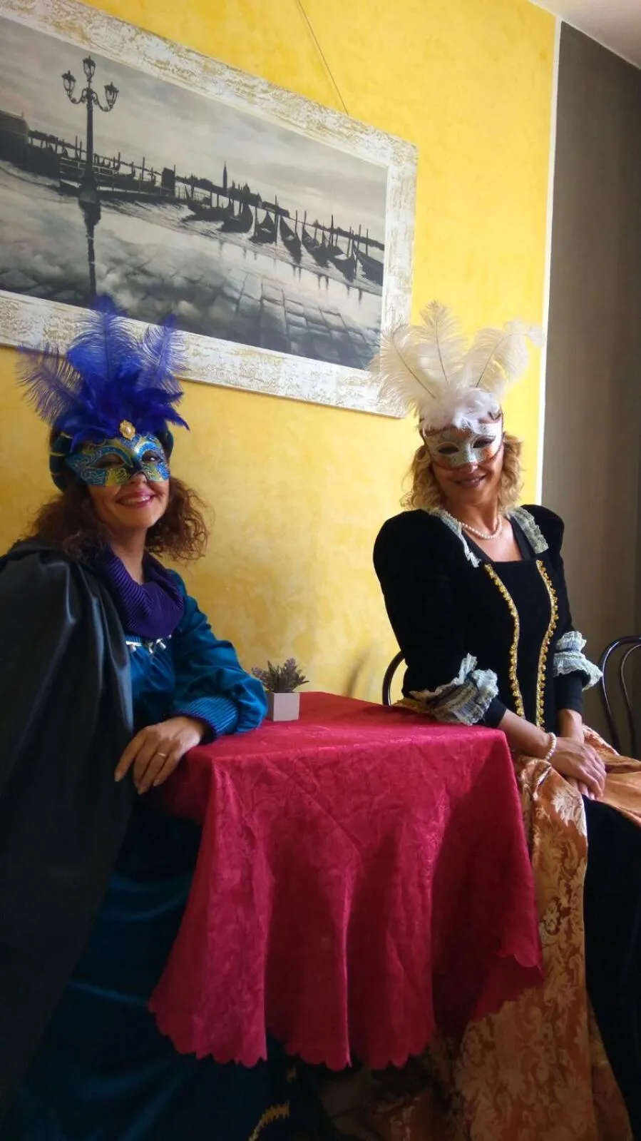 group of guests in Alloggi Adamo Venice