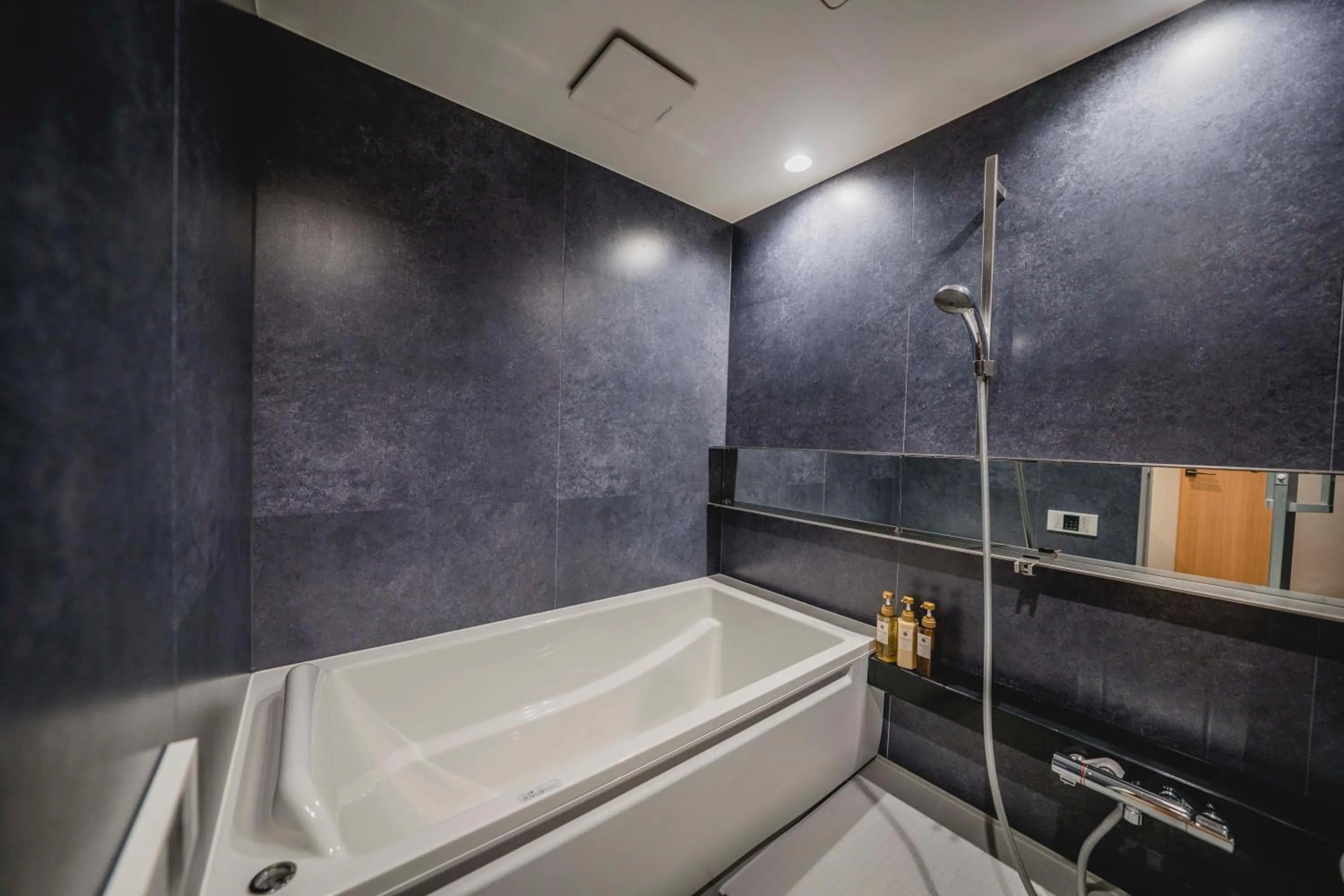 Bathroom in hotel atarayo osaka