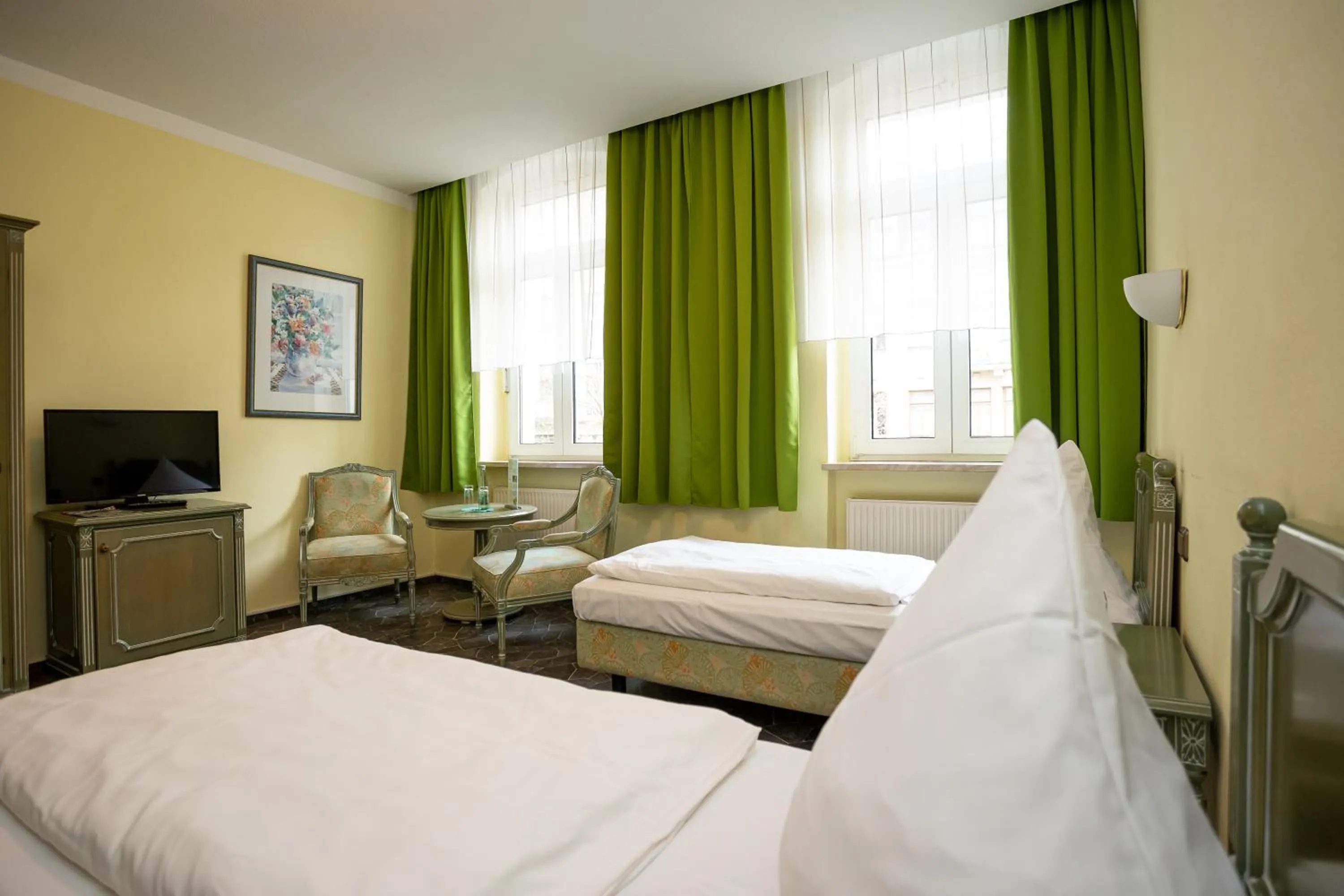 Photo of the whole room, Bed in Hotel Alexandra