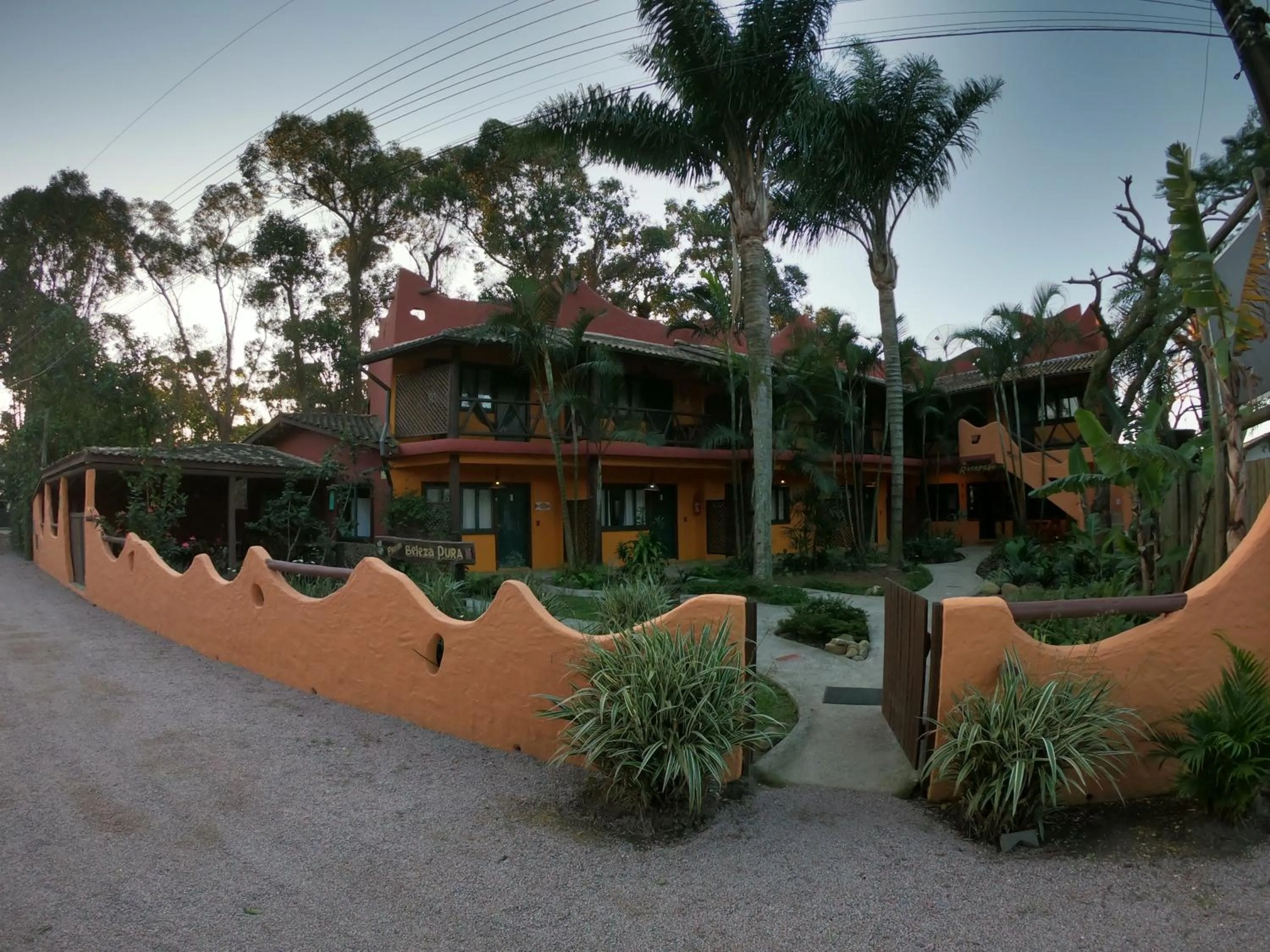 Property building in Pousada Beleza Pura na Praia da Ferrugem