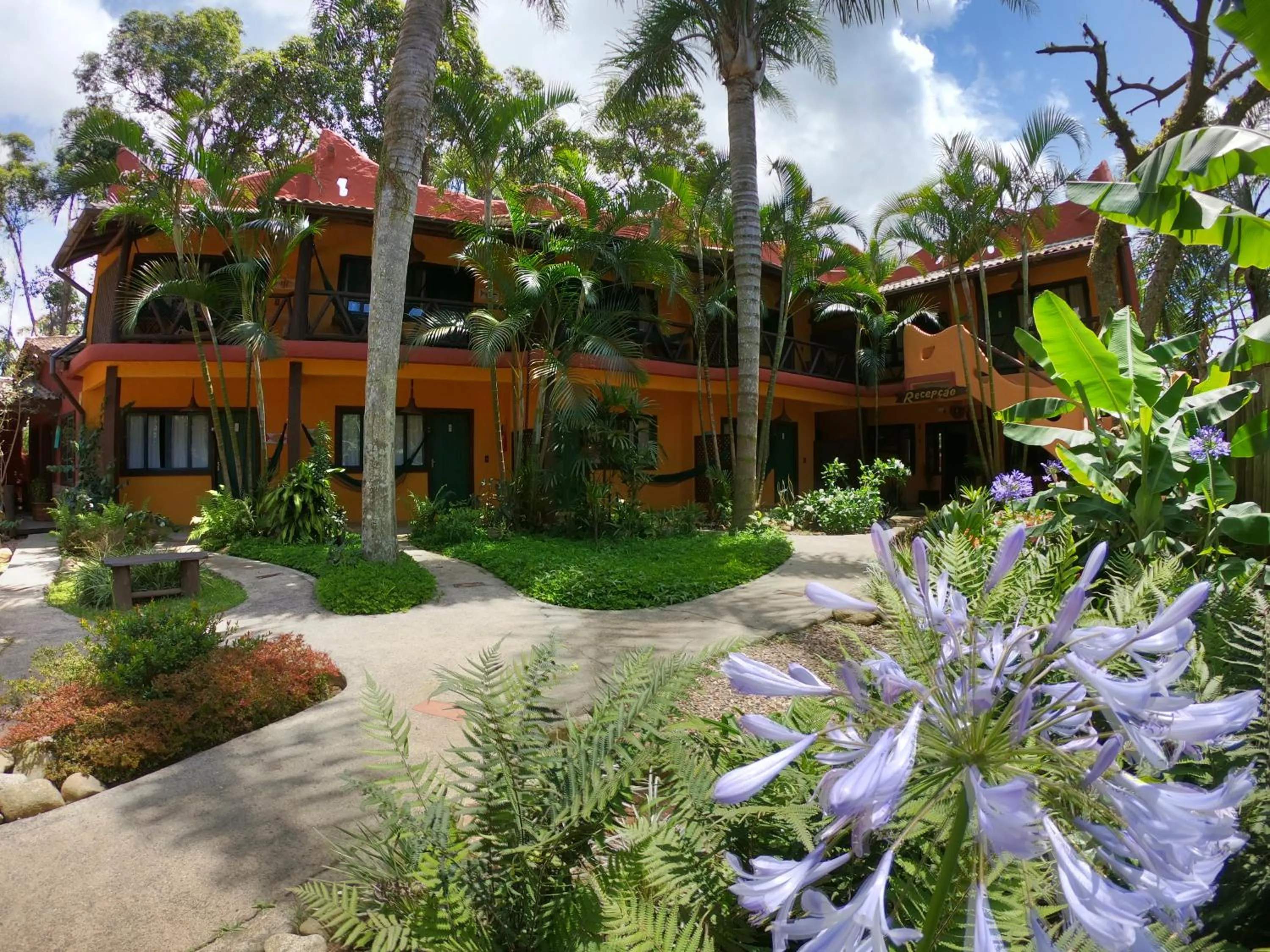 Garden in Pousada Beleza Pura na Praia da Ferrugem