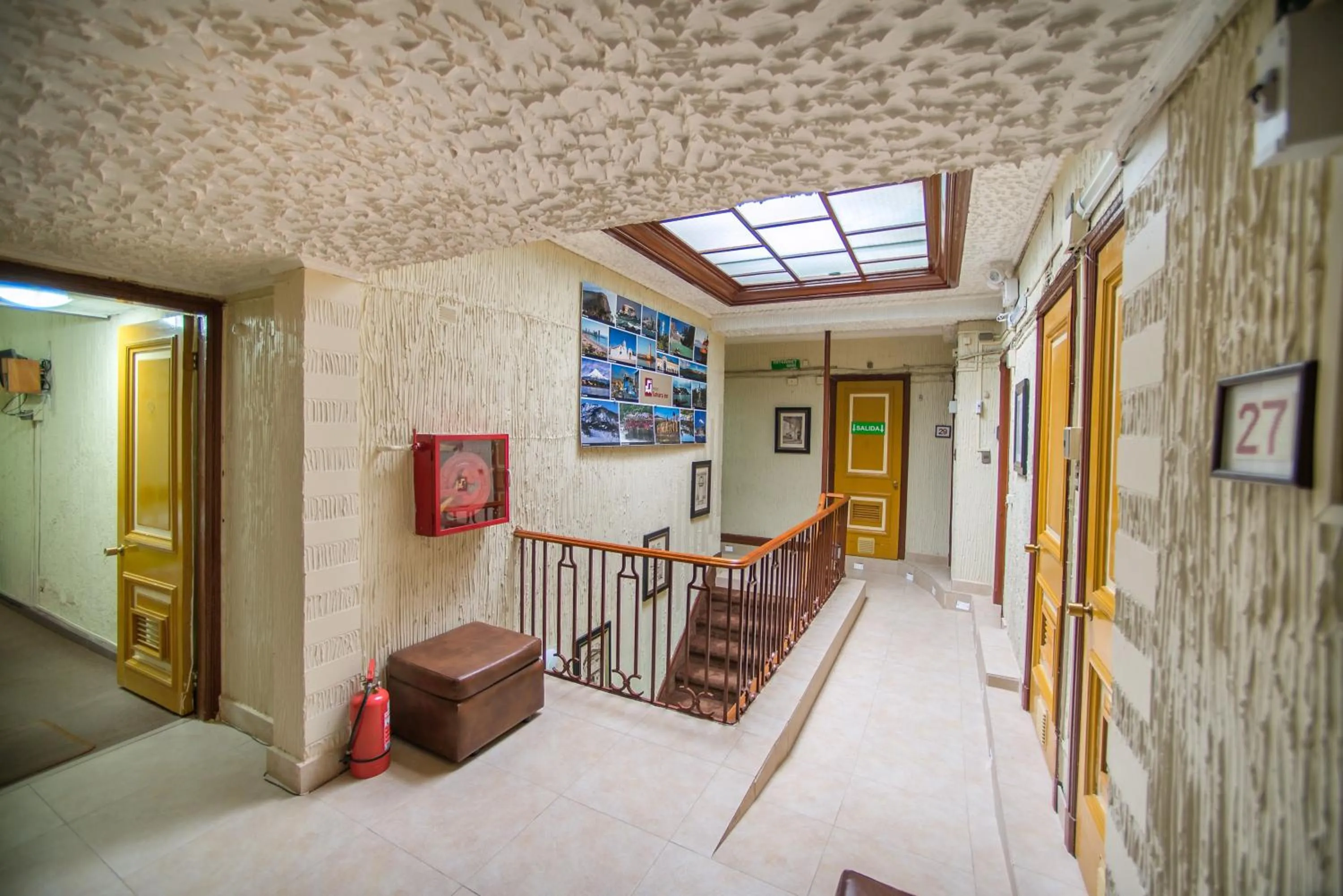 Area and facilities in Hotel Sahara Inn