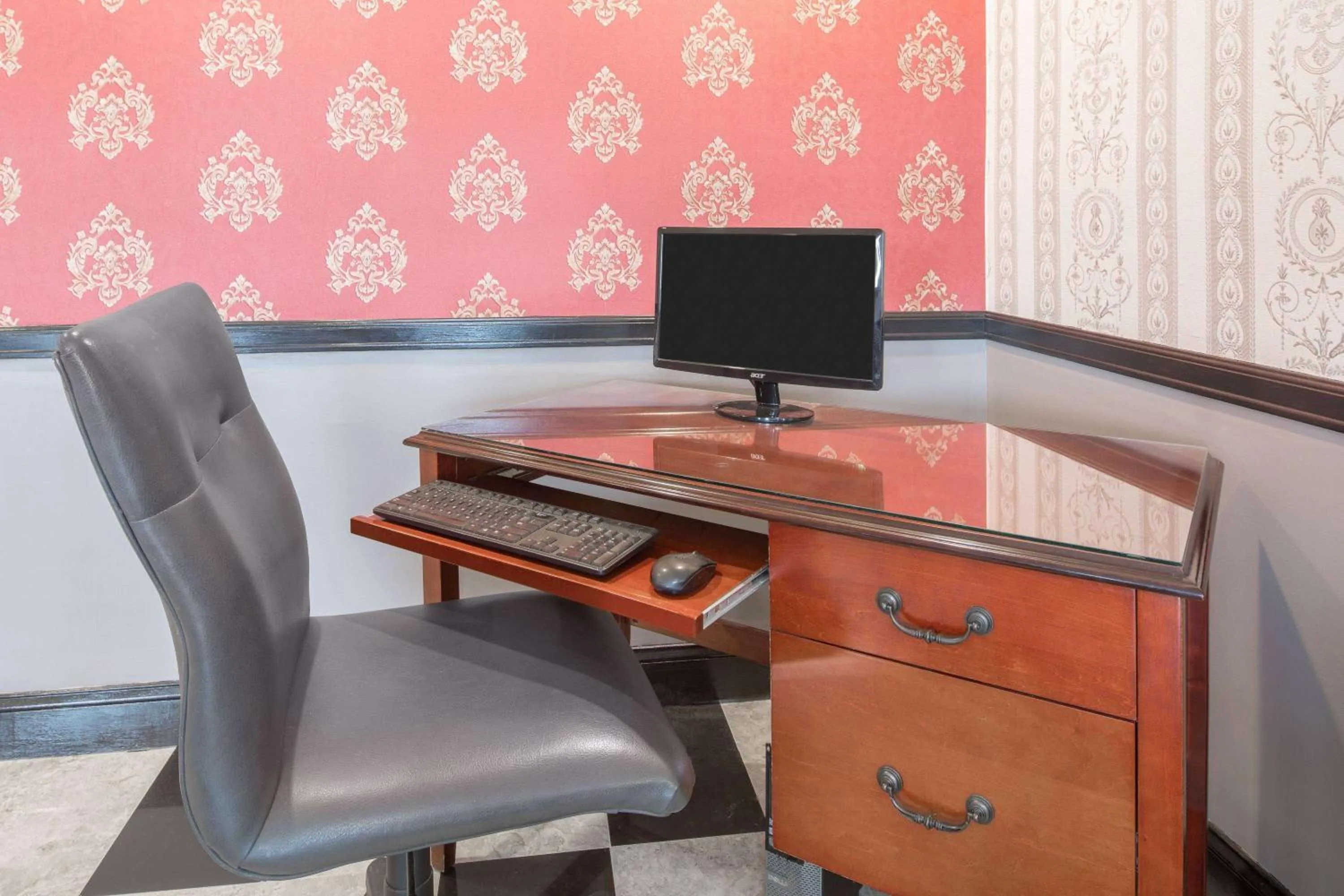 Business facilities in Baymont by Wyndham Cleveland