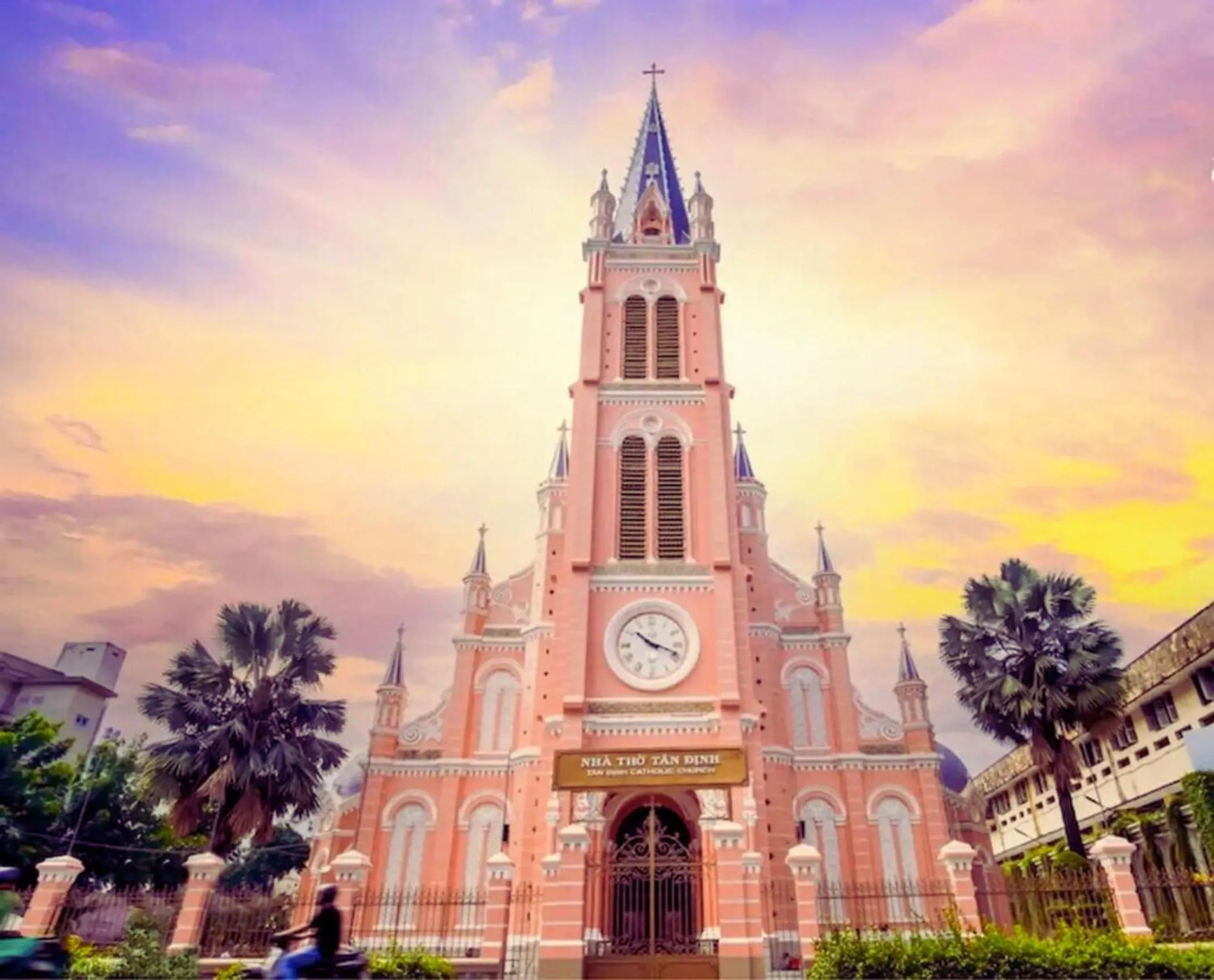 Nearby landmark in Happy Life Green Hotel