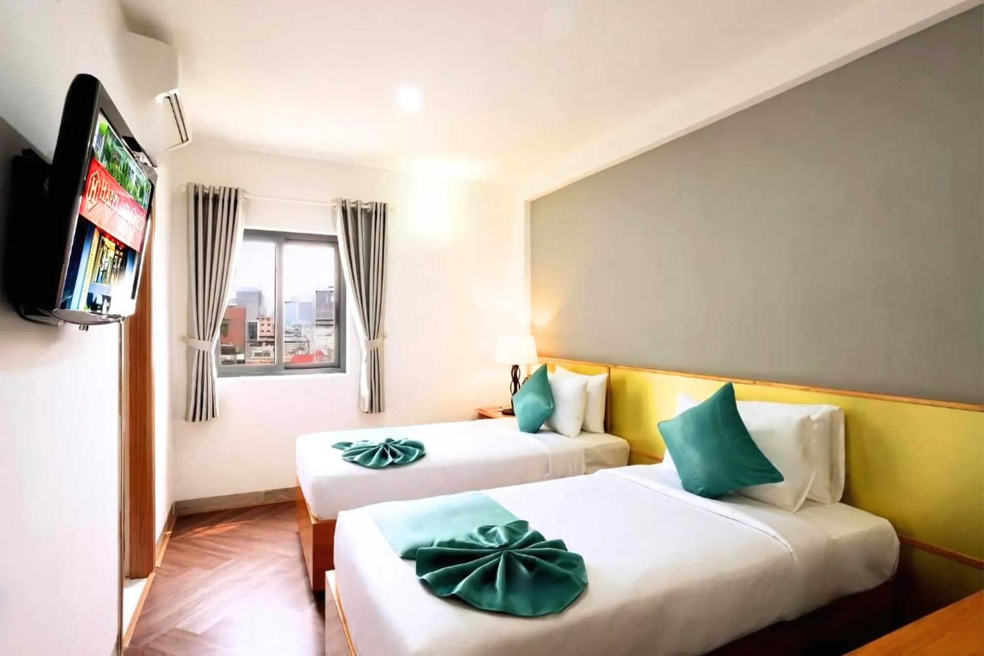 Bedroom, Bed in Happy Life Green Hotel