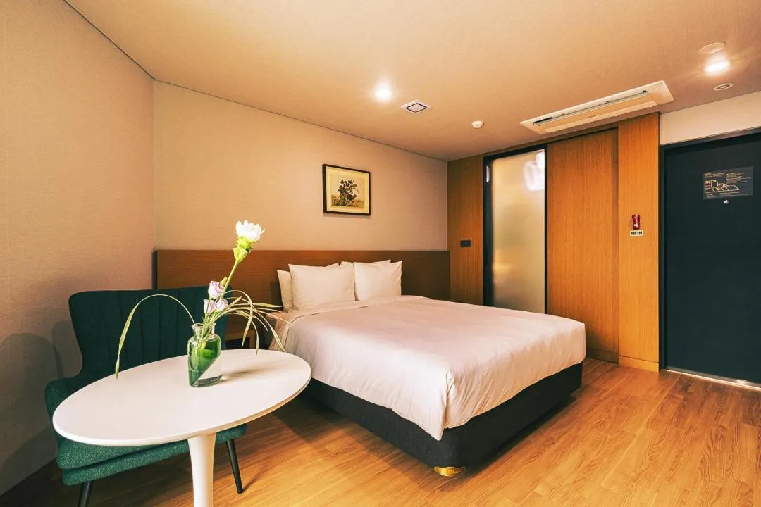 Bed in Kwangsu Hotel Haeundae