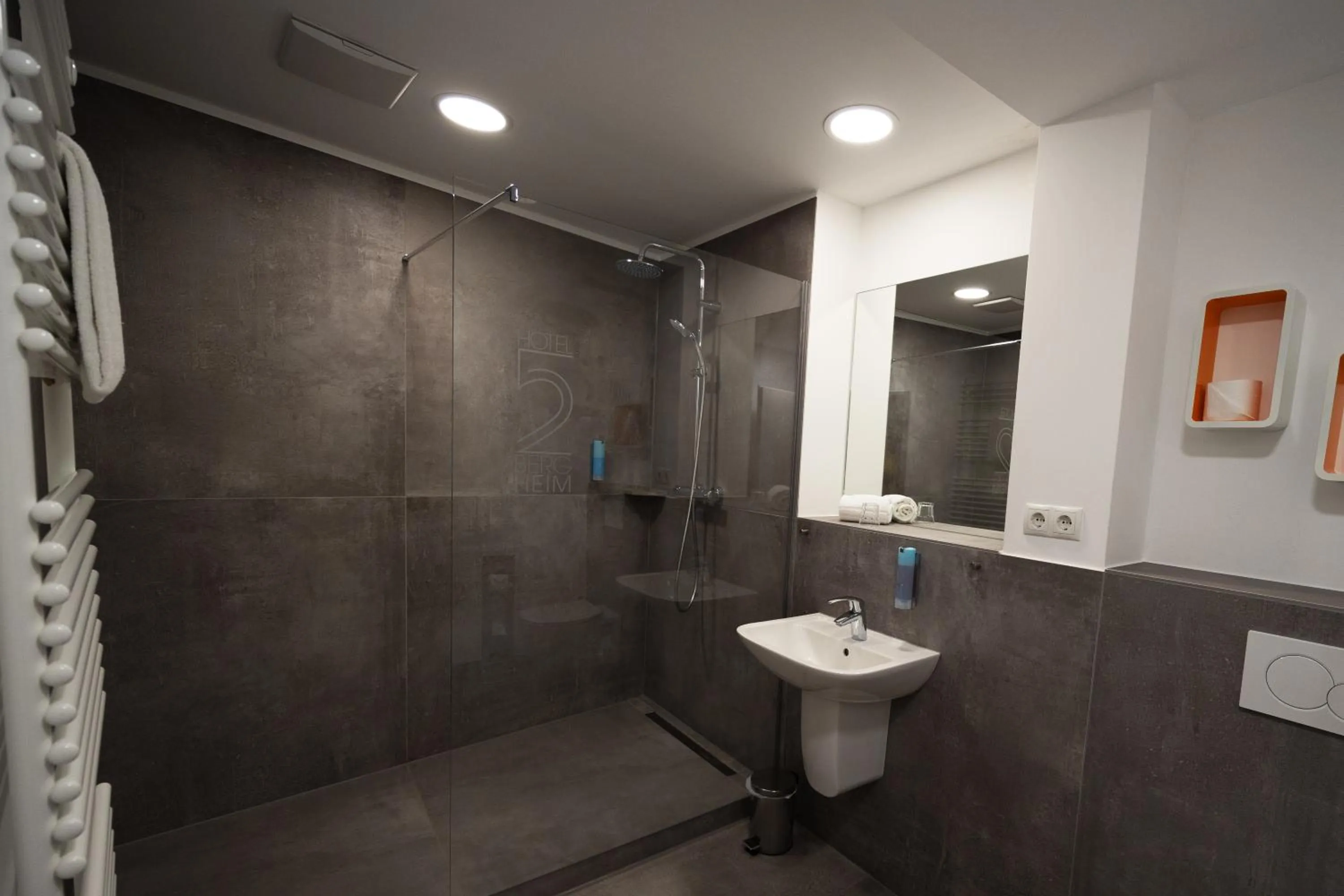 Photo of the whole room in Hotel52 Bergheim