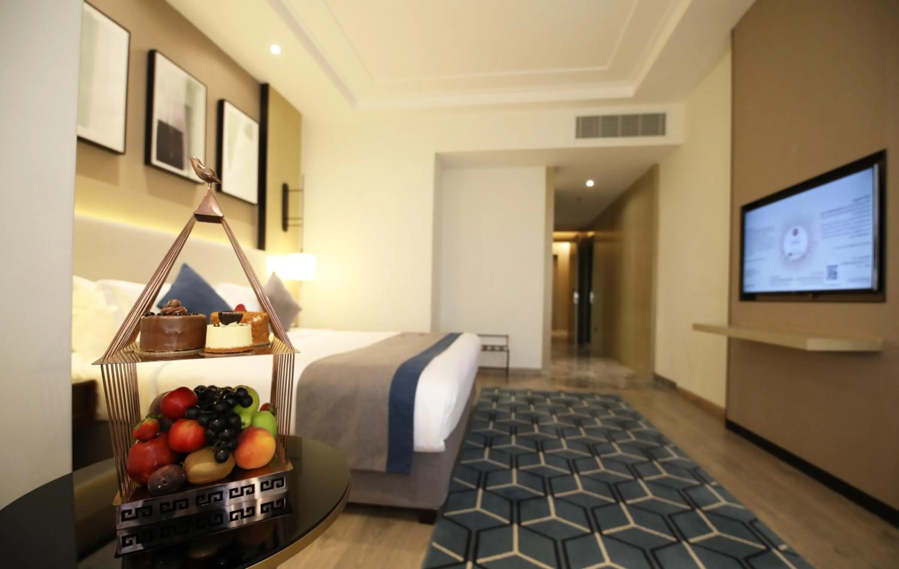 Photo of the whole room, Bed in Braira Al Yarmouk