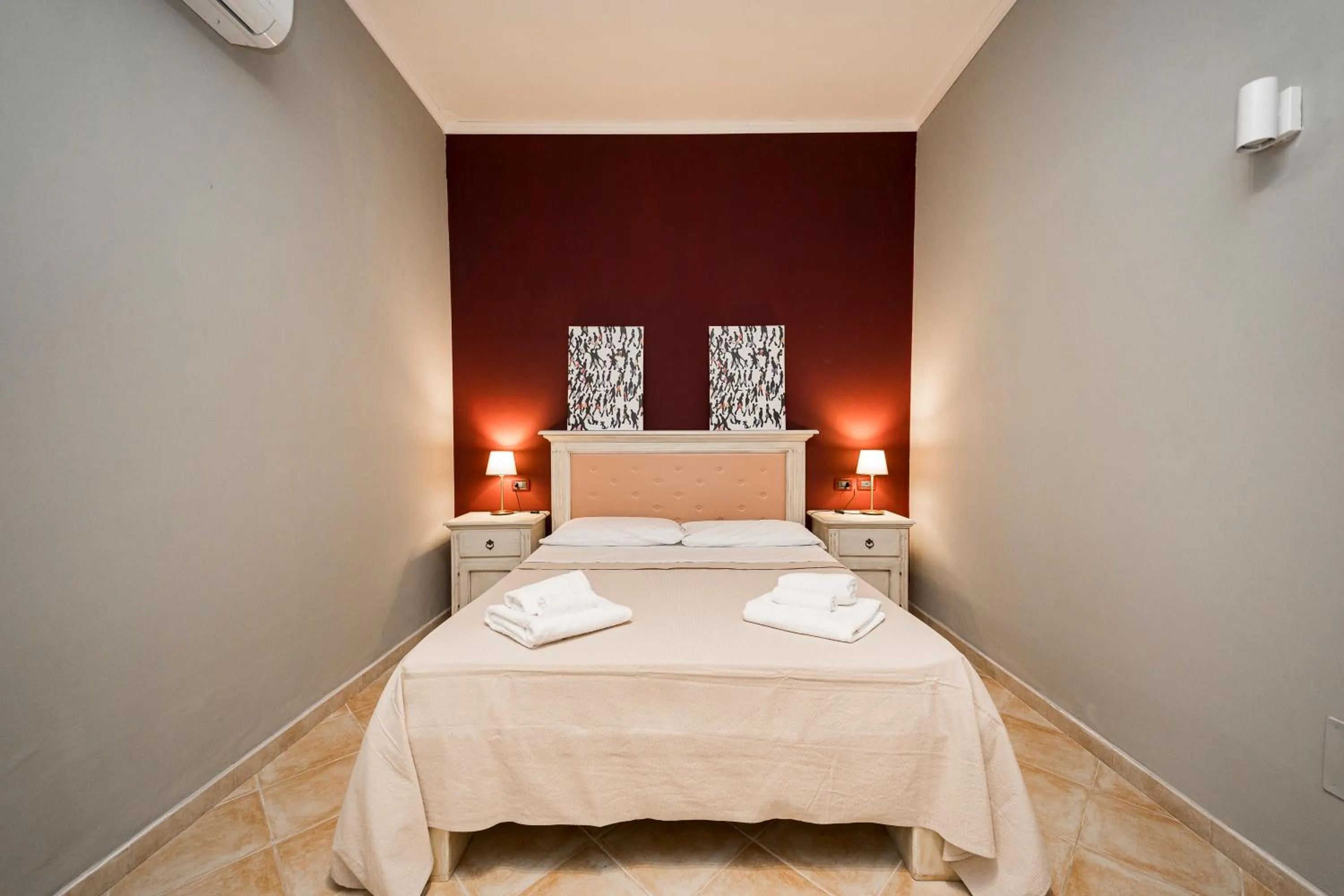 Photo of the whole room, Bed in La Restuccia Masseria Urban - DiscoHotel