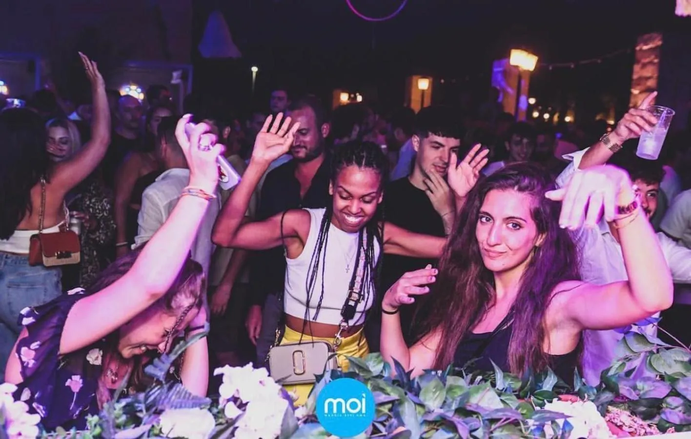 Nightclub / DJ in La Restuccia Masseria Urban - DiscoHotel