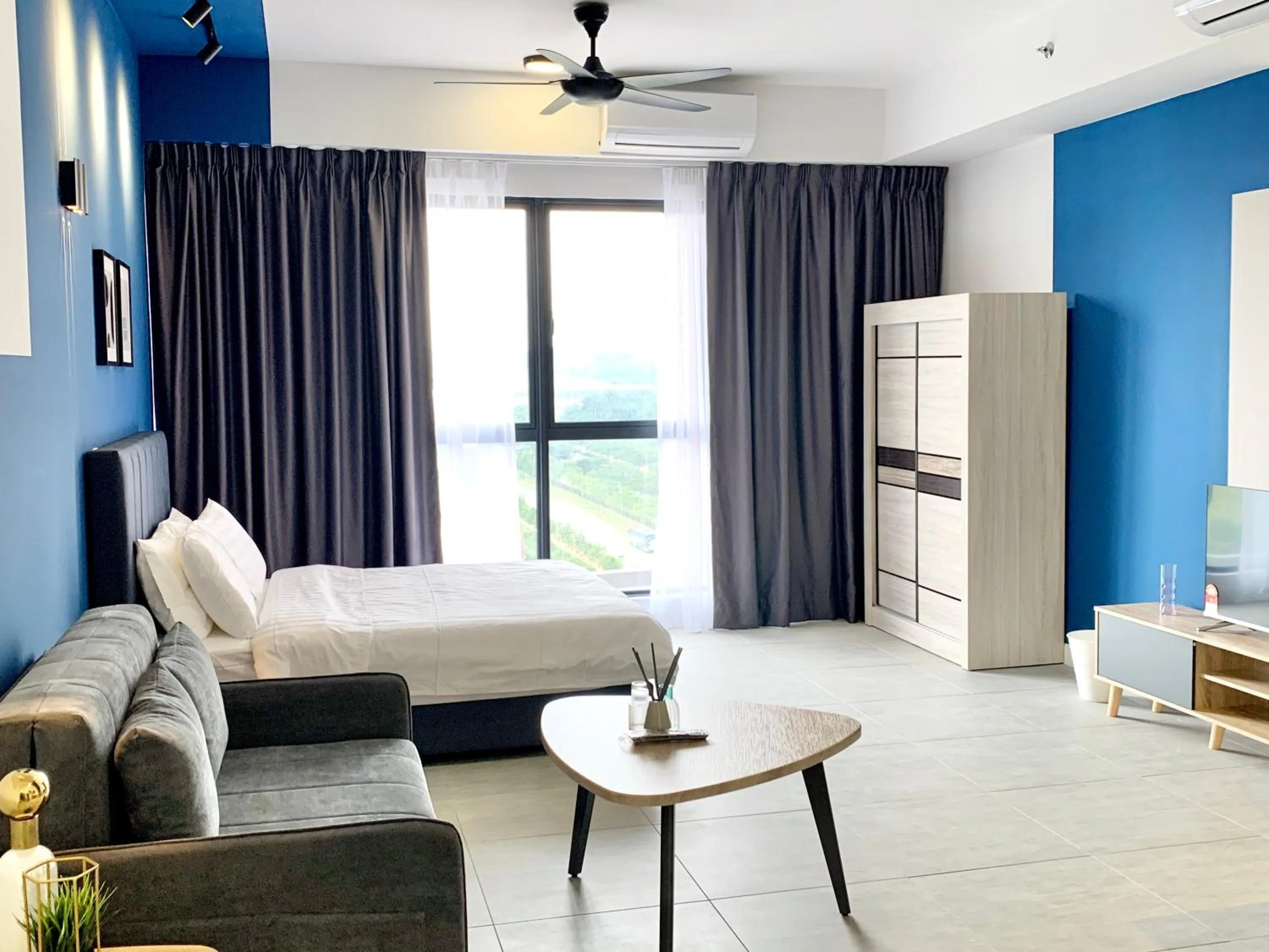 View (from property/room), Bed in Bell Suites @ Sunsuria City